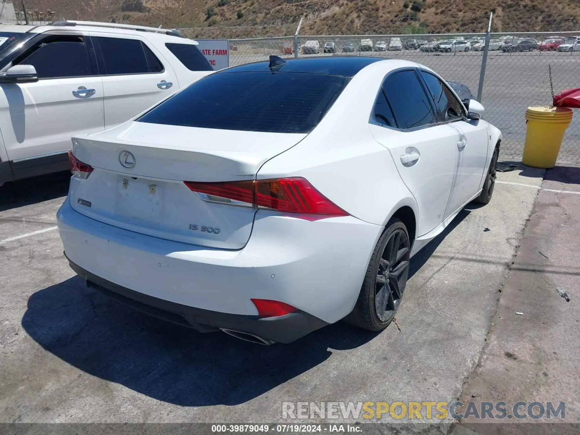 4 Photograph of a damaged car JTHBA1D23J5077701 LEXUS IS 300 2018