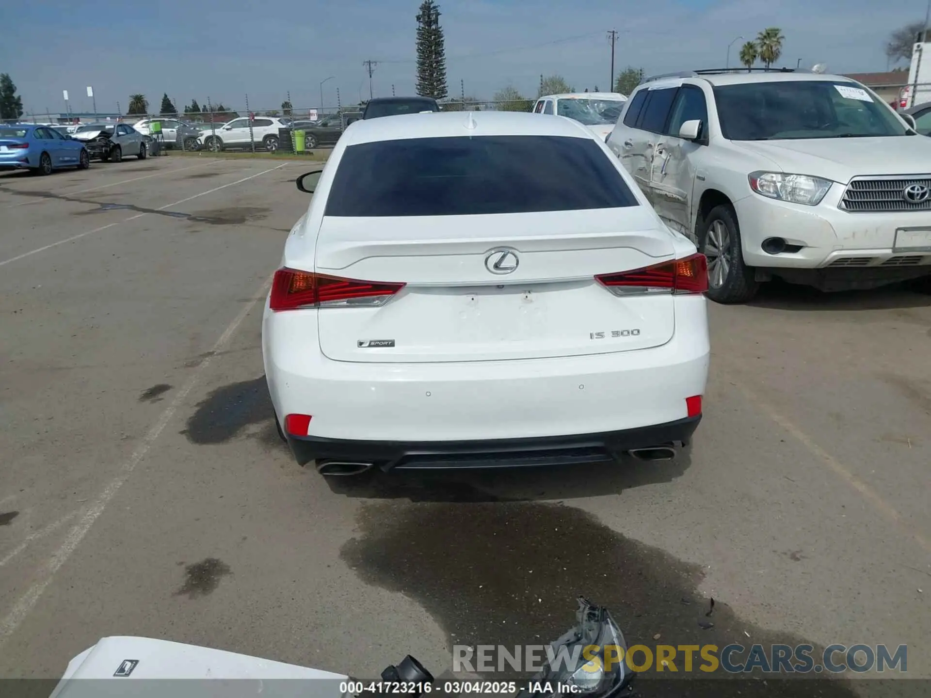 17 Photograph of a damaged car JTHBA1D20K5096708 LEXUS IS 300 2019