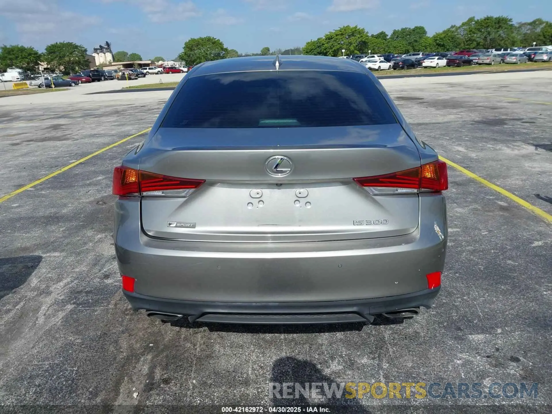 17 Photograph of a damaged car JTHBA1D23K5093351 LEXUS IS 300 2019