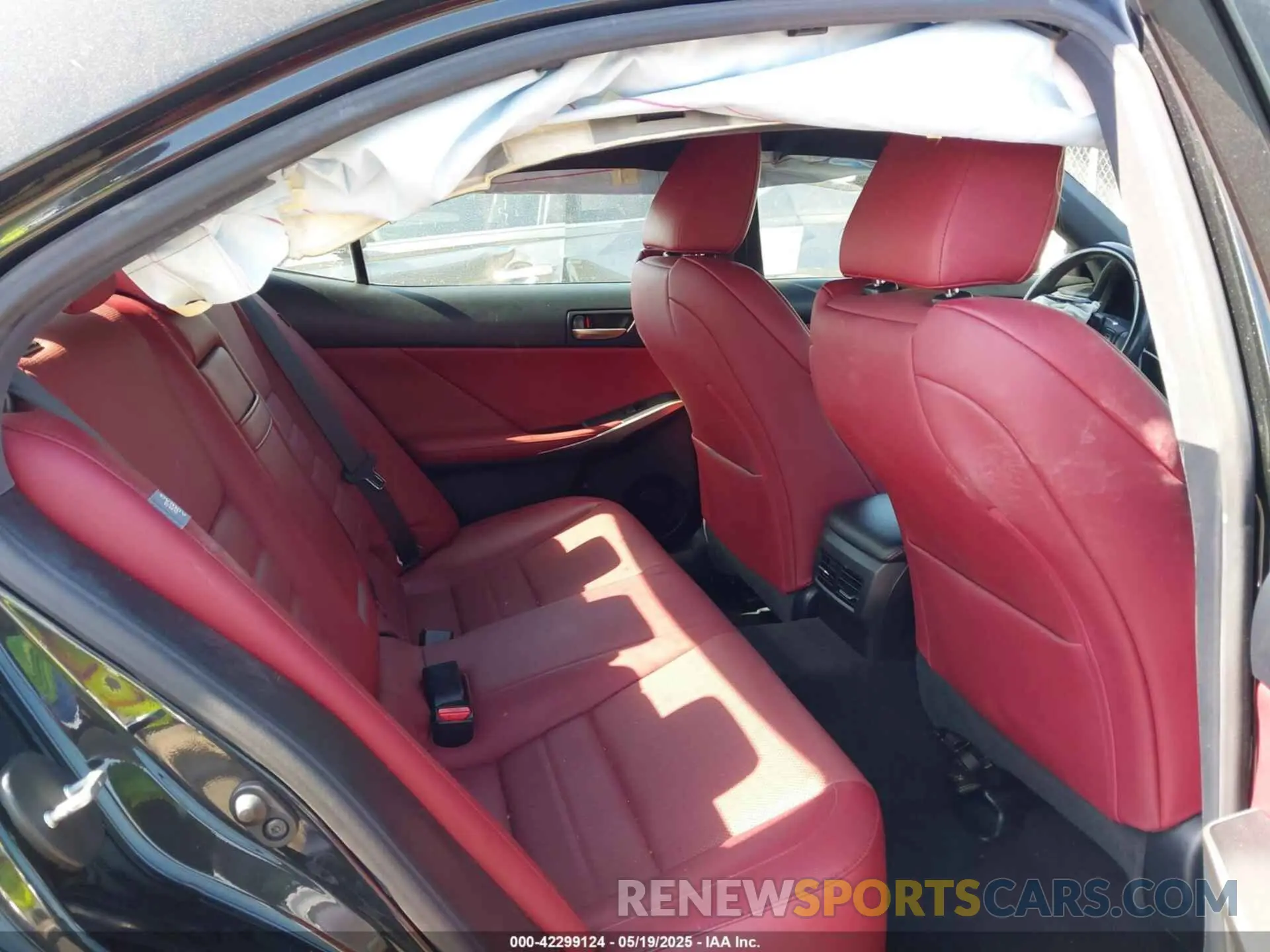 8 Photograph of a damaged car JTHBA1D28K5094155 LEXUS IS 300 2019