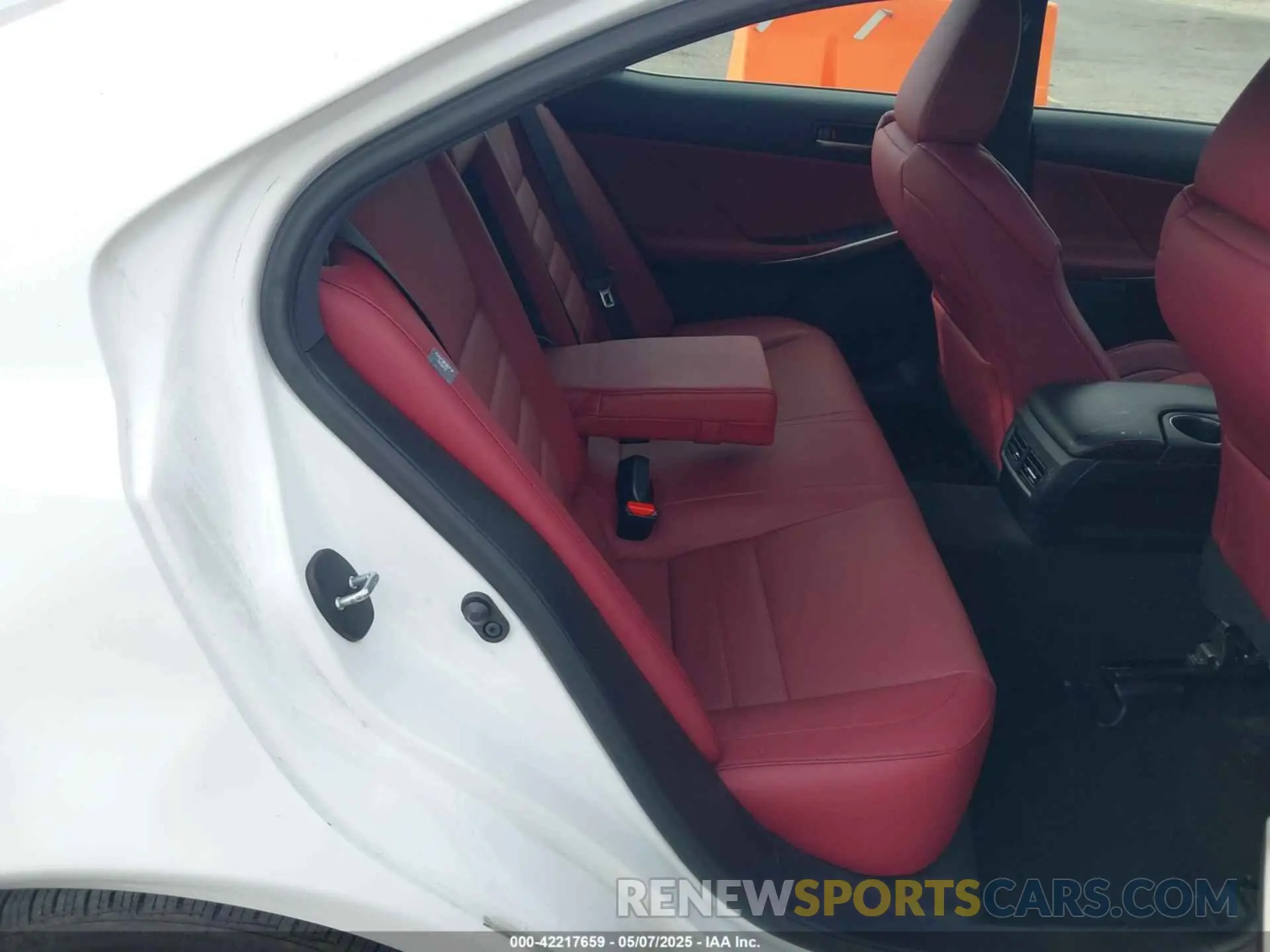 8 Photograph of a damaged car JTHBA1D28K5099436 LEXUS IS 300 2019