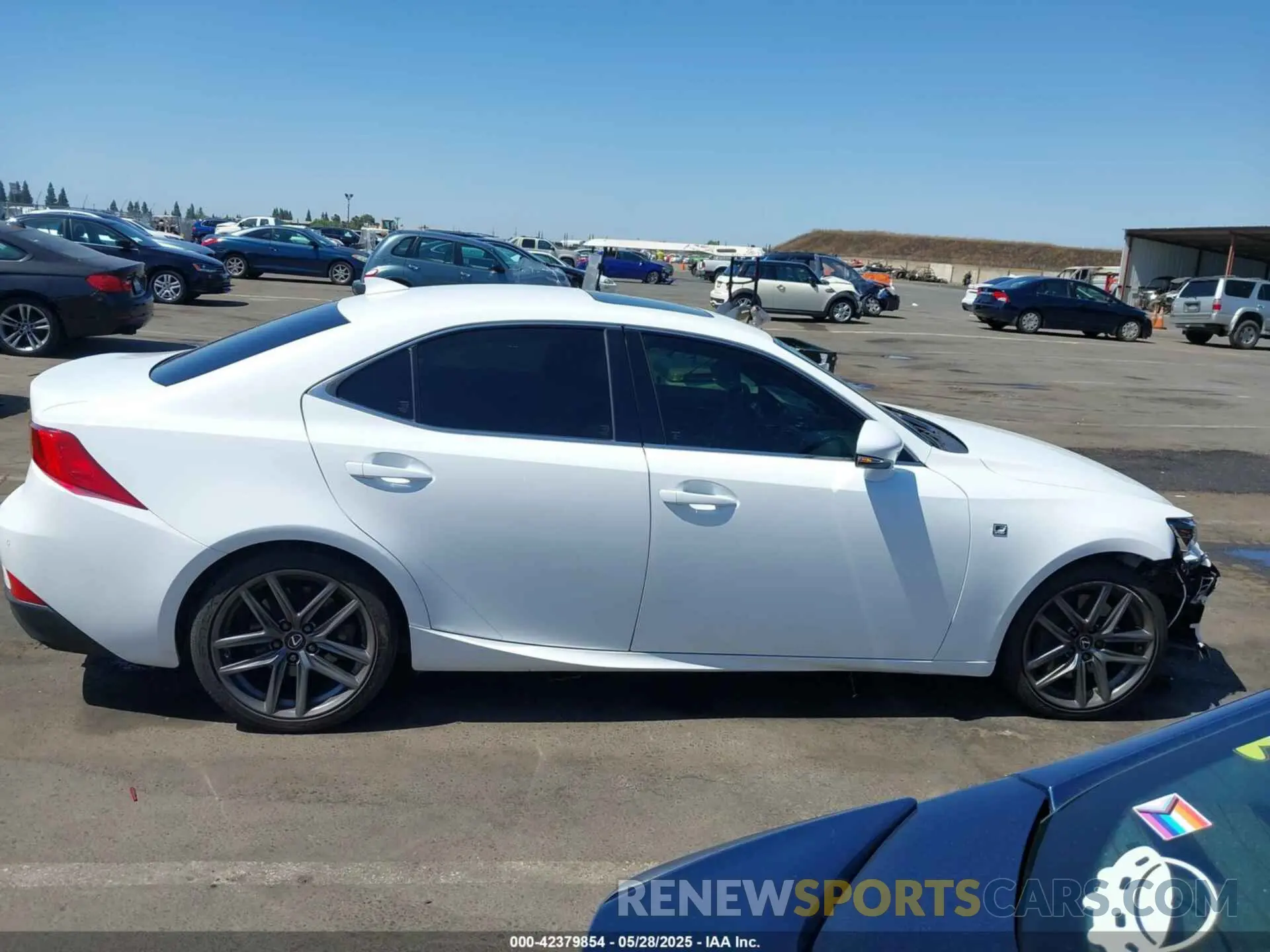13 Photograph of a damaged car JTHBA1D2XK5088261 LEXUS IS 300 2019