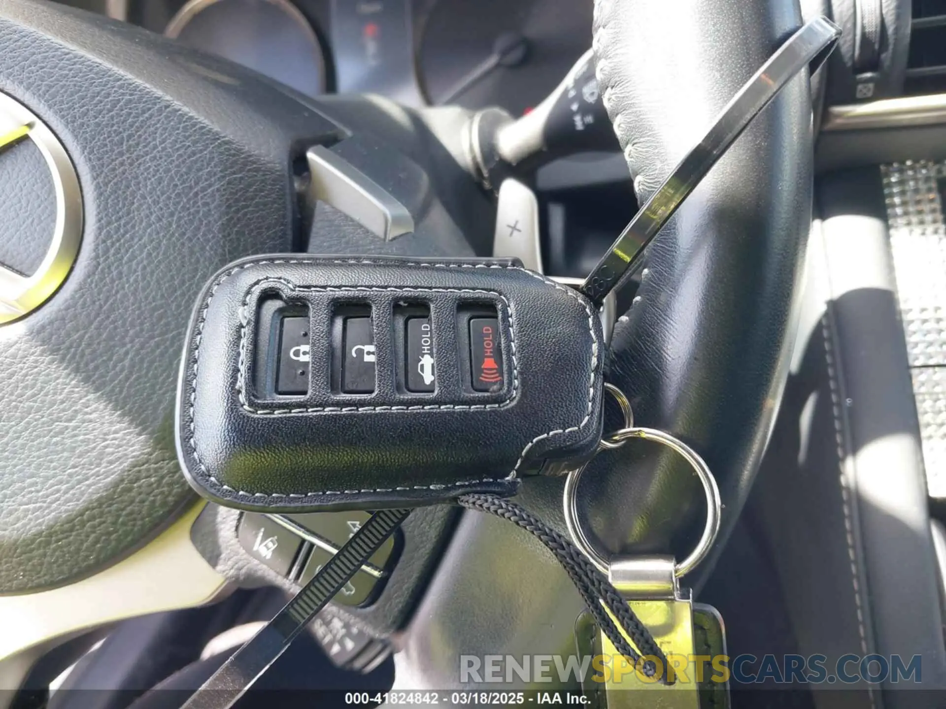 11 Photograph of a damaged car JTHC81D23K5040018 LEXUS IS 300 2019