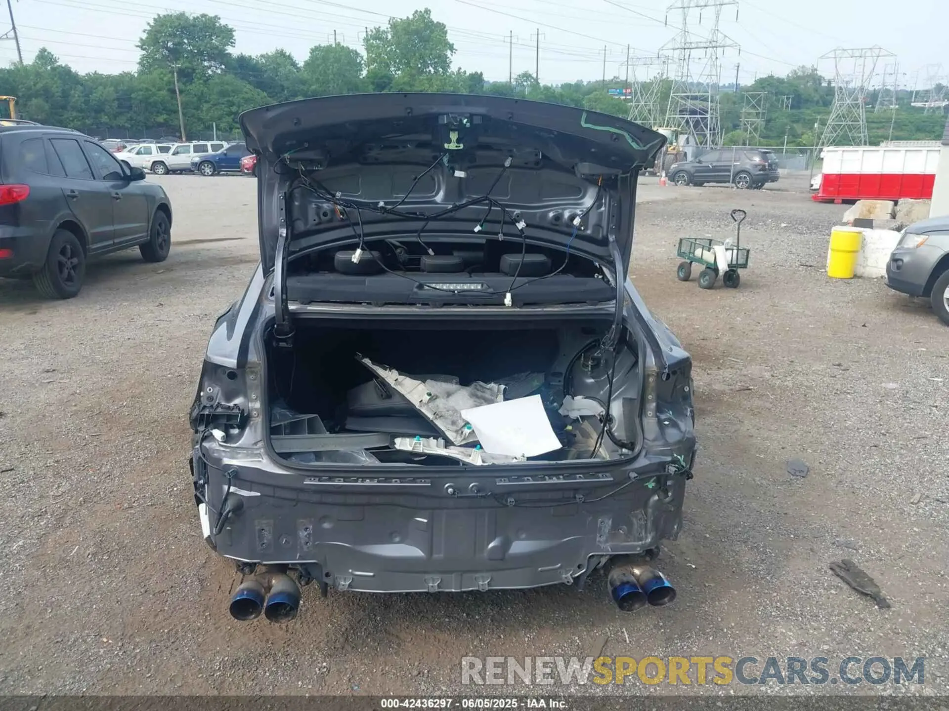 16 Photograph of a damaged car JTHC81D24K5038486 LEXUS IS 300 2019