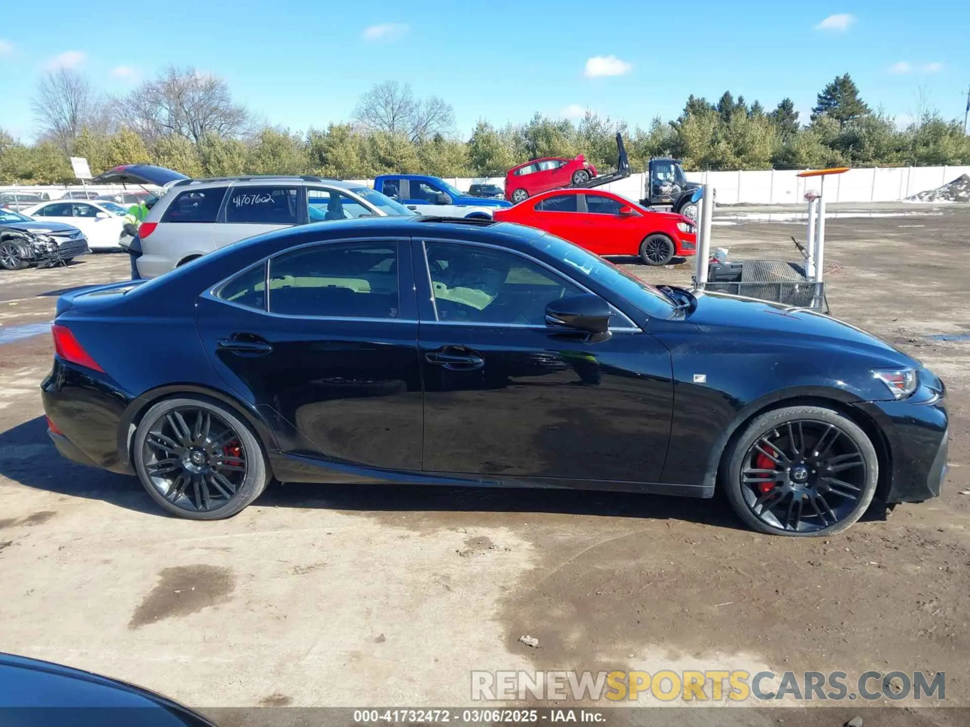 14 Photograph of a damaged car JTHC81D27K5035534 LEXUS IS 300 2019