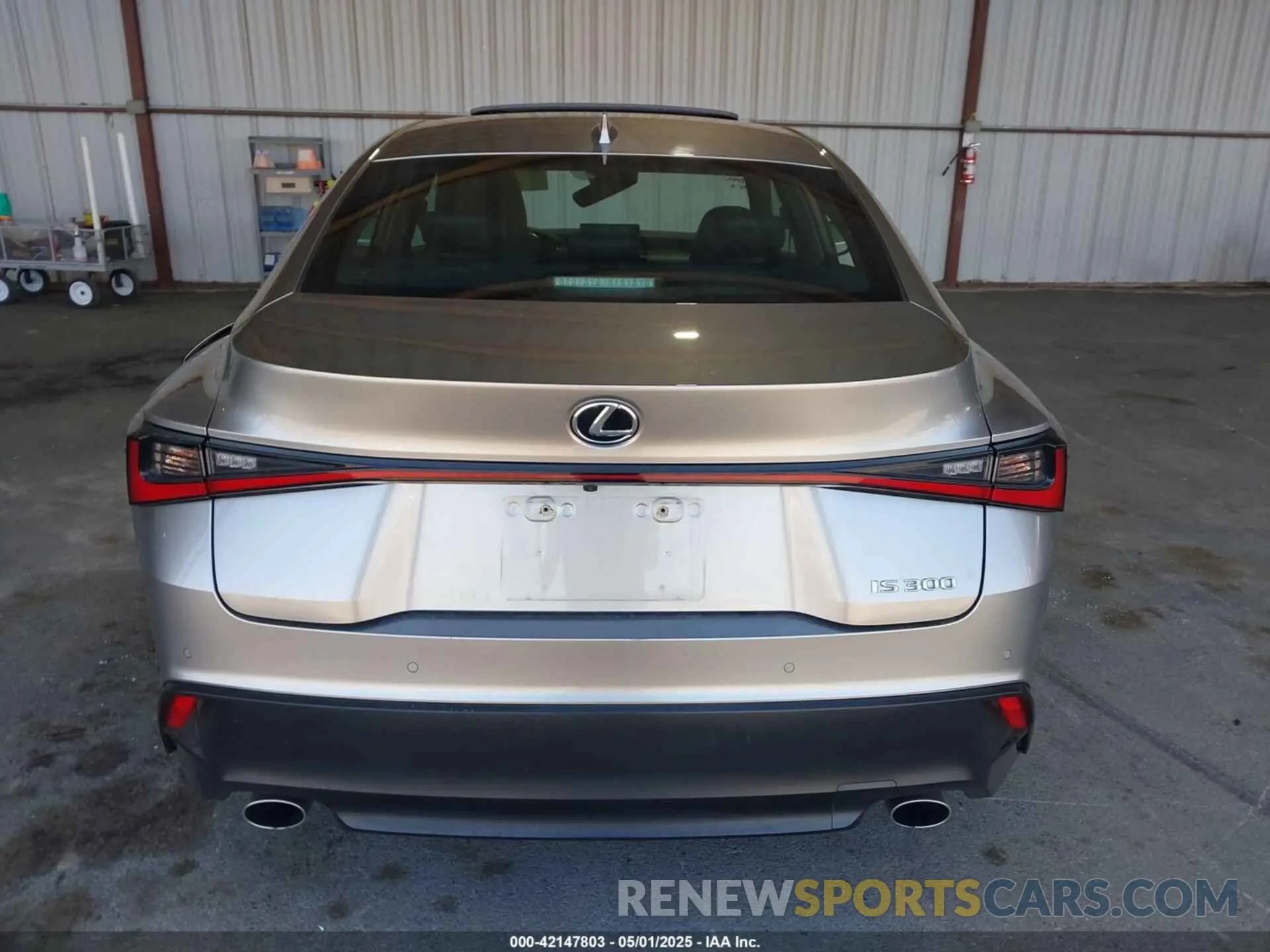 16 Photograph of a damaged car JTHCA1D20M5112820 LEXUS IS 300 2021