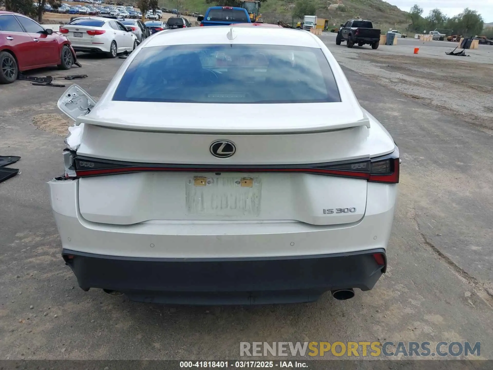 16 Photograph of a damaged car JTHCA1D21M5116584 LEXUS IS 300 2021