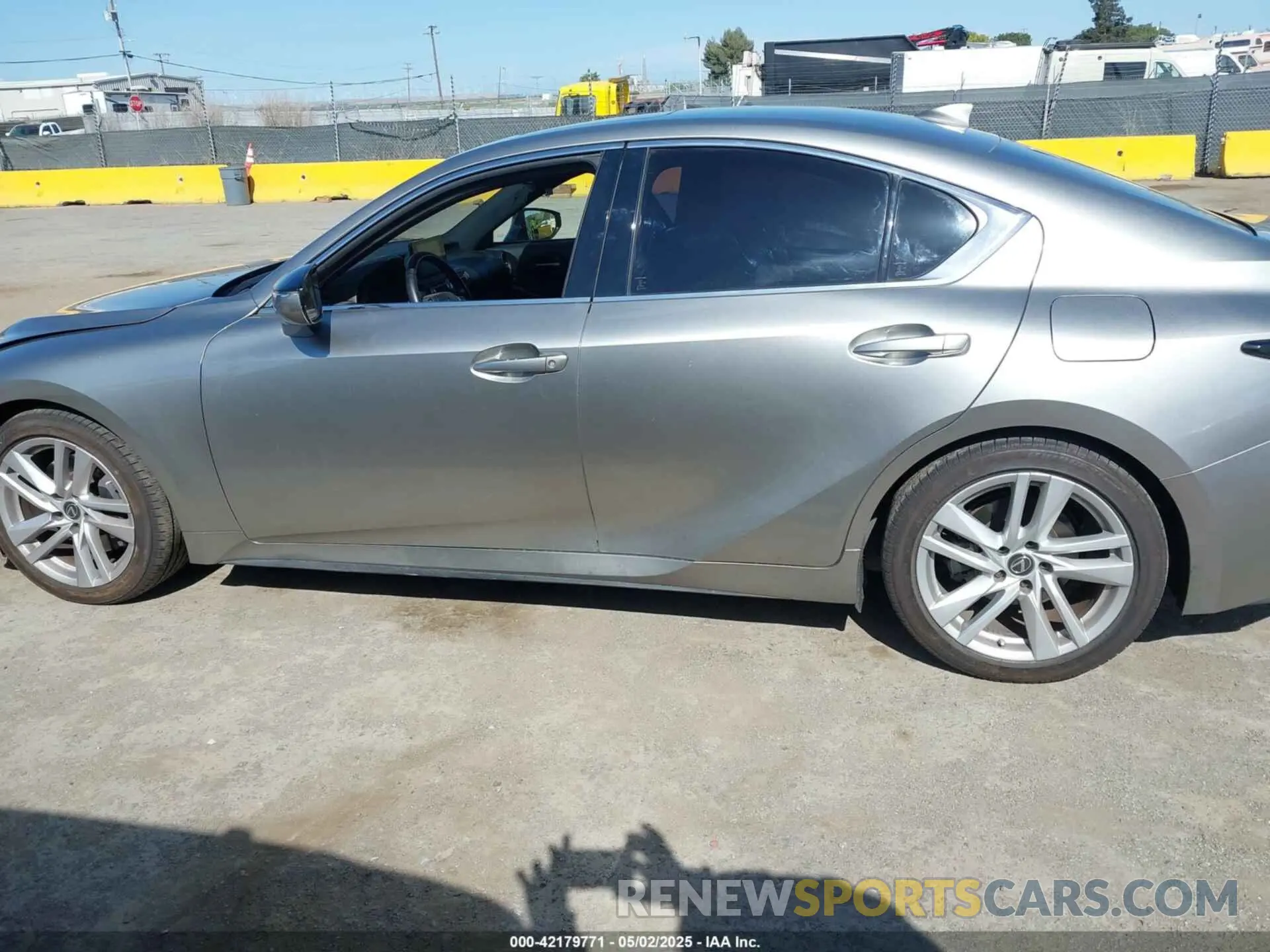14 Photograph of a damaged car JTHCA1D24M5115848 LEXUS IS 300 2021