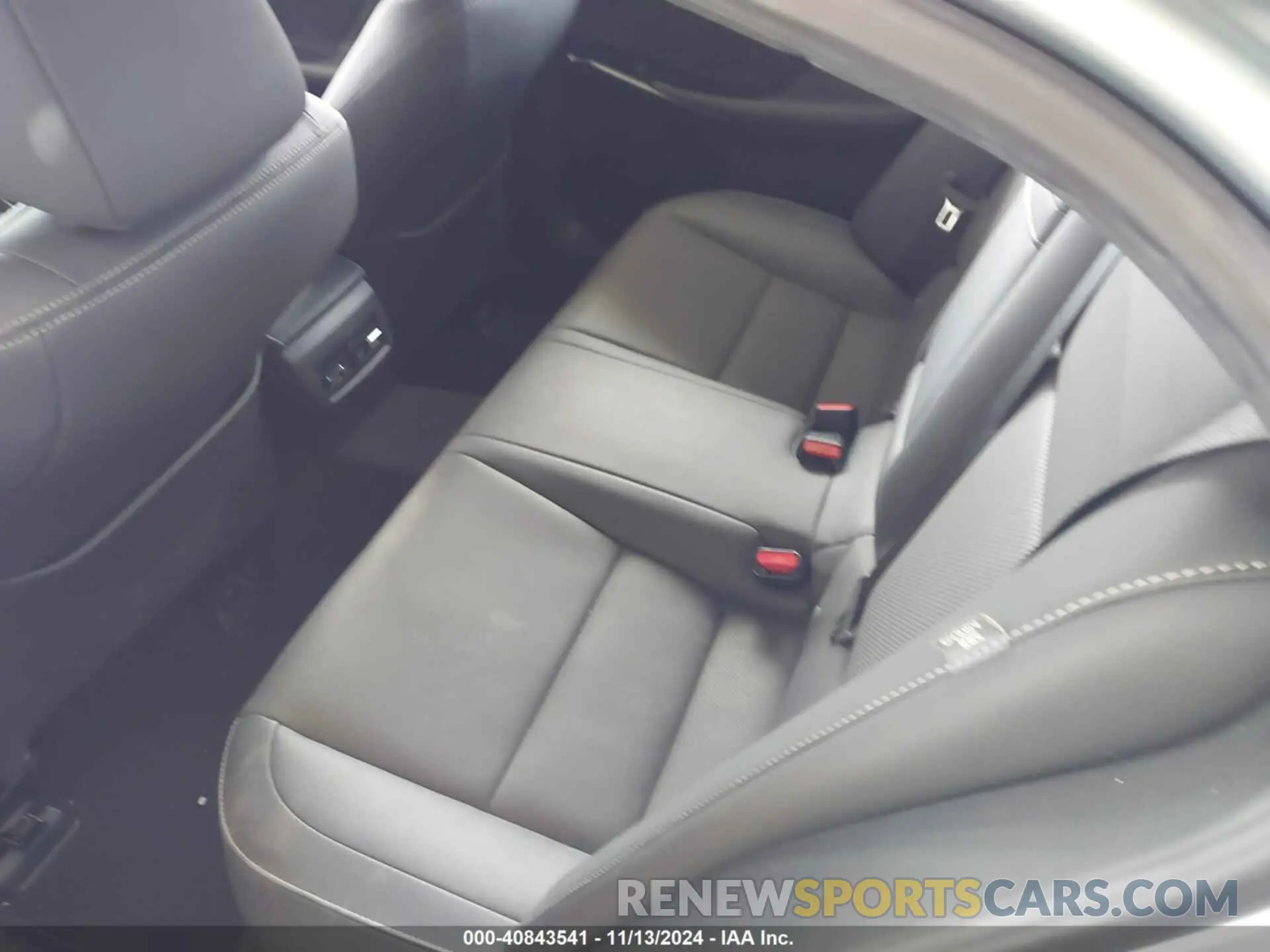 20 Photograph of a damaged car JTHCA1D29M5116932 LEXUS IS 300 2021
