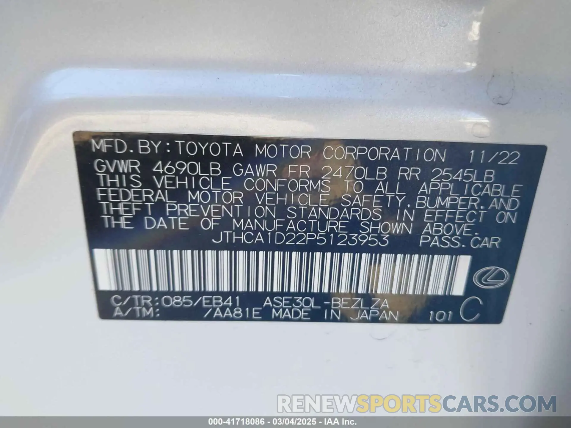 9 Photograph of a damaged car JTHCA1D22P5123953 LEXUS IS 300 2023