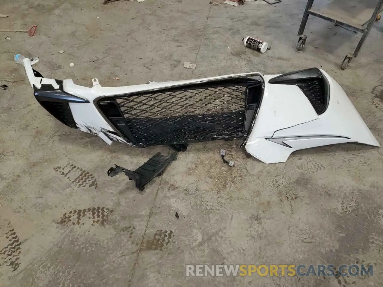 12 Photograph of a damaged car JTHGA1D26L5105256 LEXUS IS 300 F S 2020