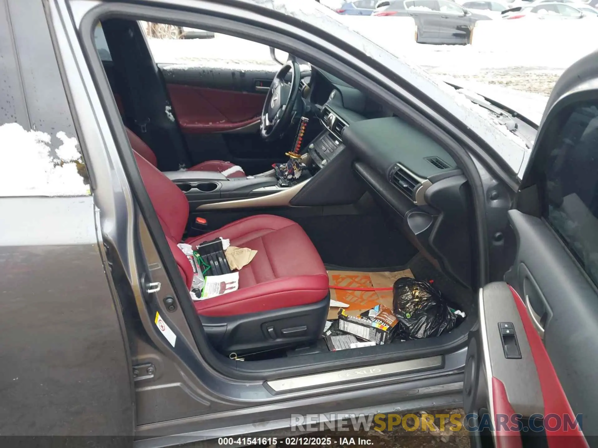 5 Photograph of a damaged car JTHCZ1D27K5016253 LEXUS IS 350 2019