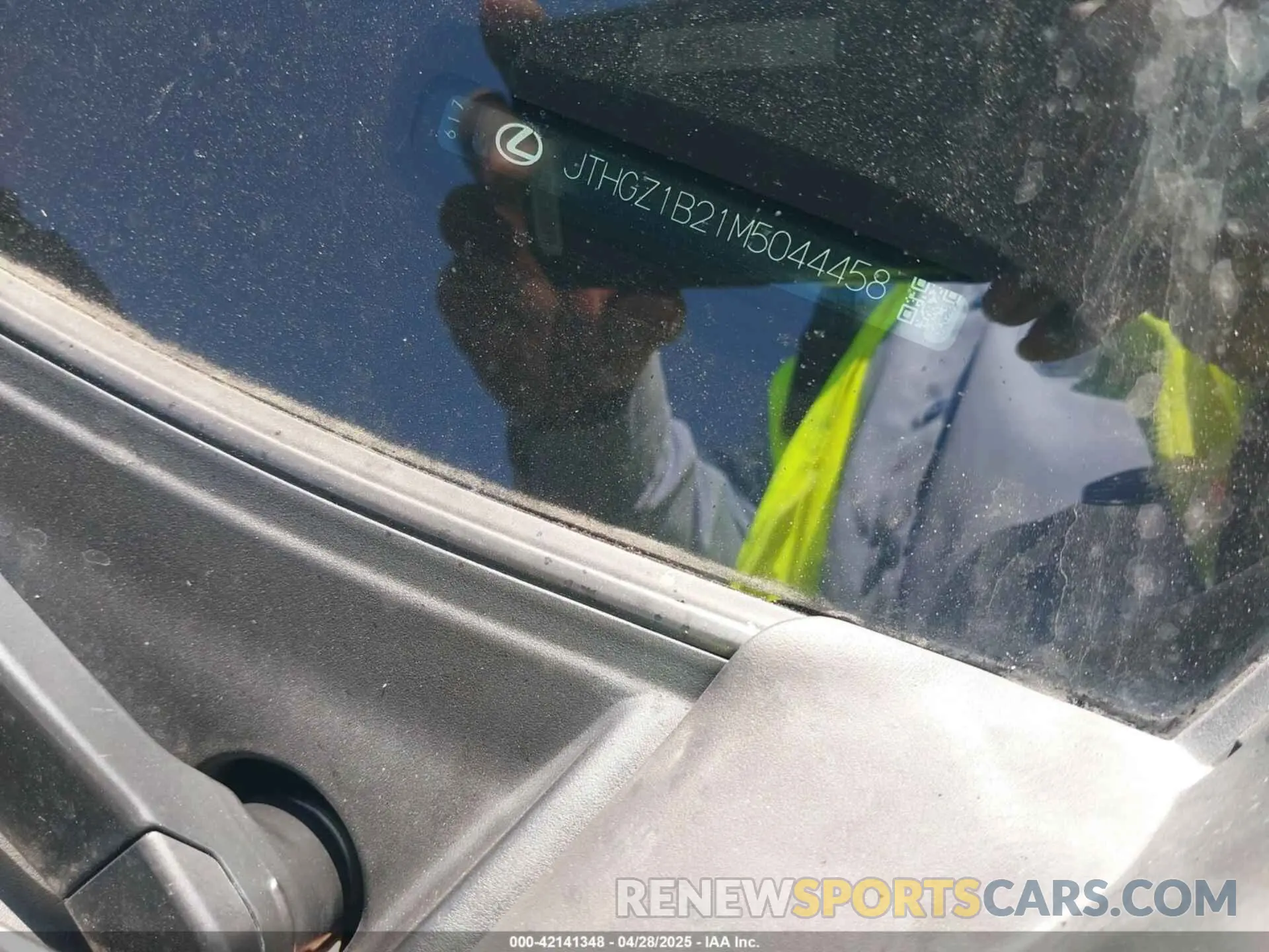 9 Photograph of a damaged car JTHGZ1B21M5044458 LEXUS IS 350 2021