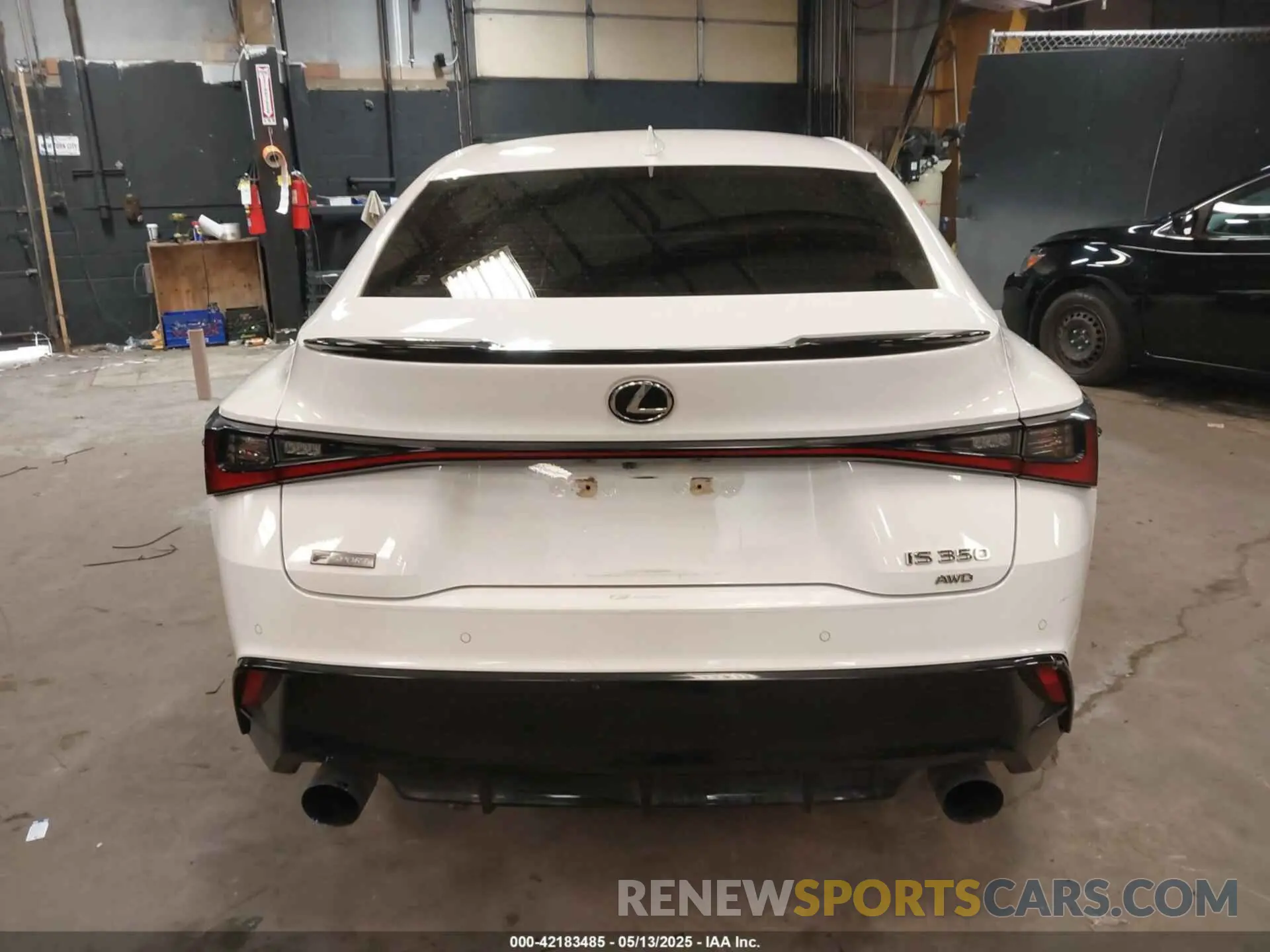 16 Photograph of a damaged car JTHGZ1E20M5021250 LEXUS IS 350 2021