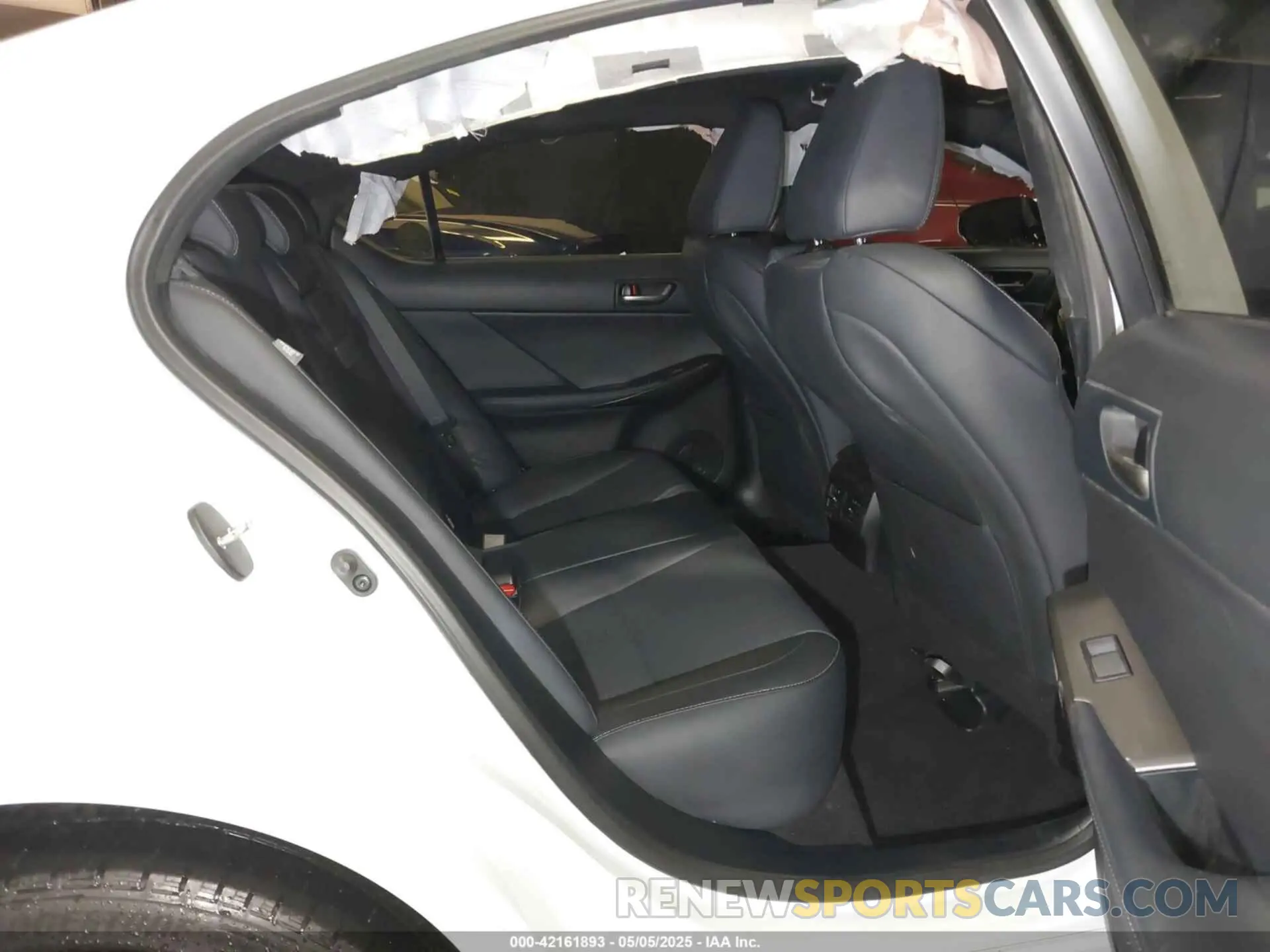 8 Photograph of a damaged car JTHGZ1E21M5020060 LEXUS IS 350 2021