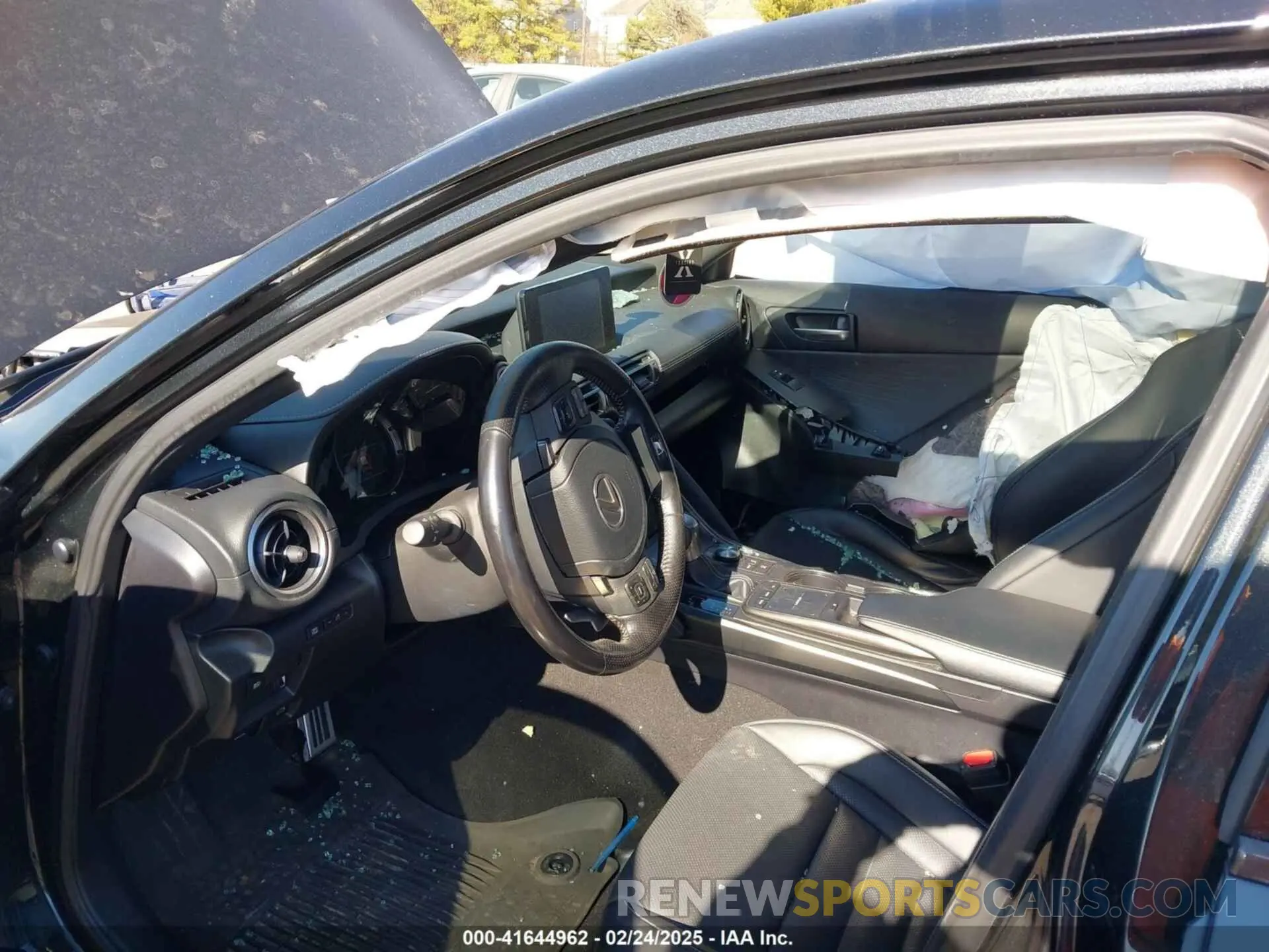 5 Photograph of a damaged car JTHGZ1E25M5020868 LEXUS IS 350 2021