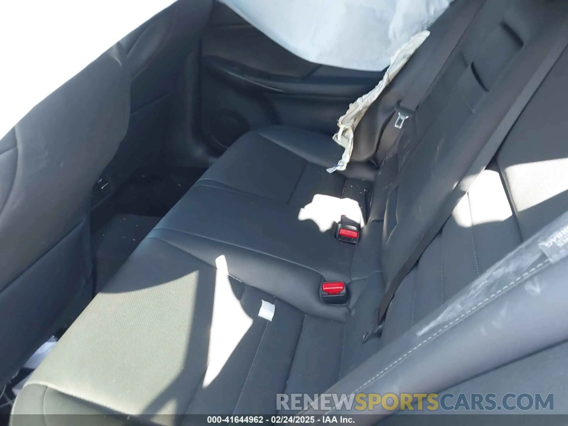 8 Photograph of a damaged car JTHGZ1E25M5020868 LEXUS IS 350 2021