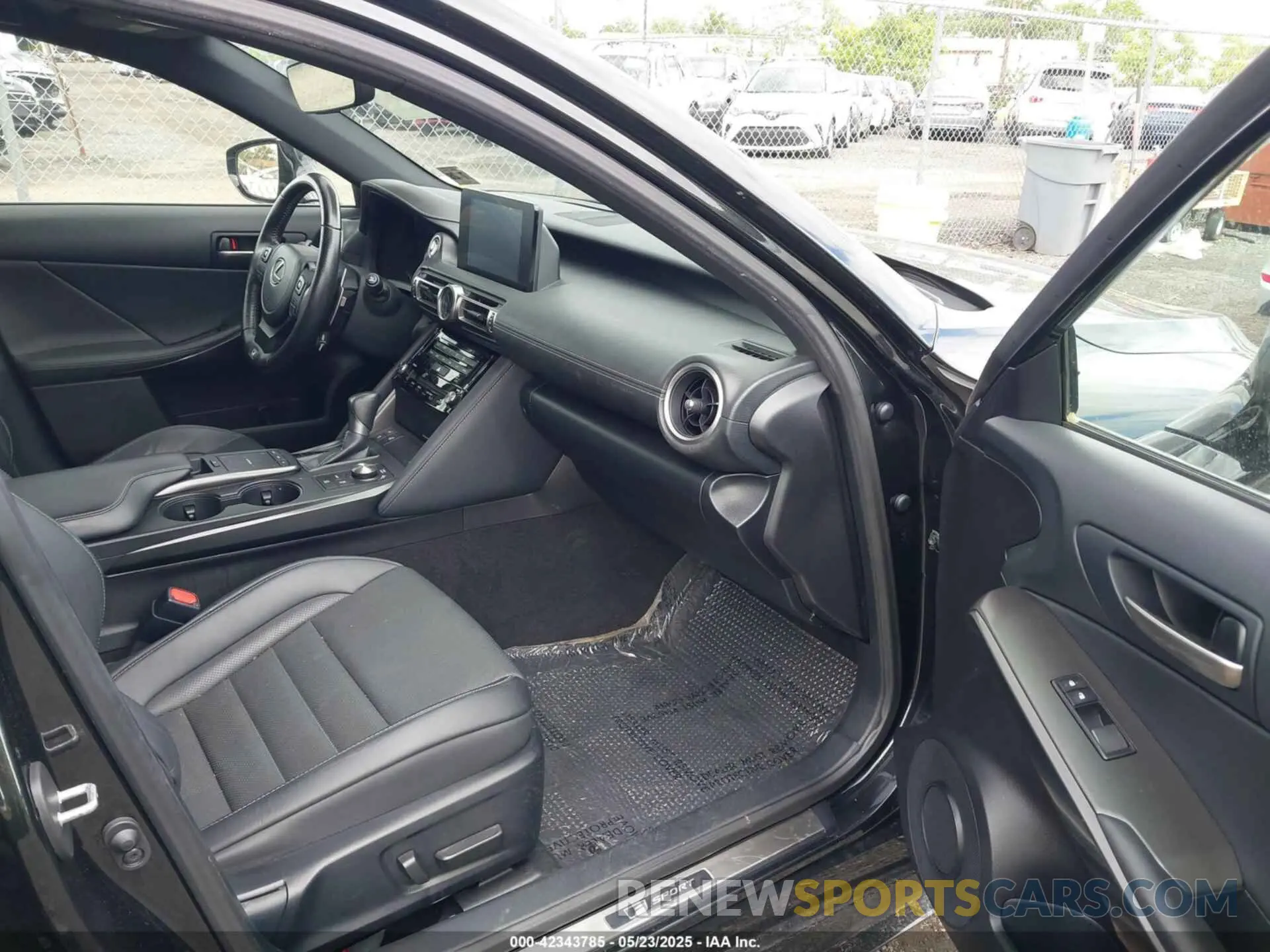 5 Photograph of a damaged car JTHGZ1E29M5021537 LEXUS IS 350 2021
