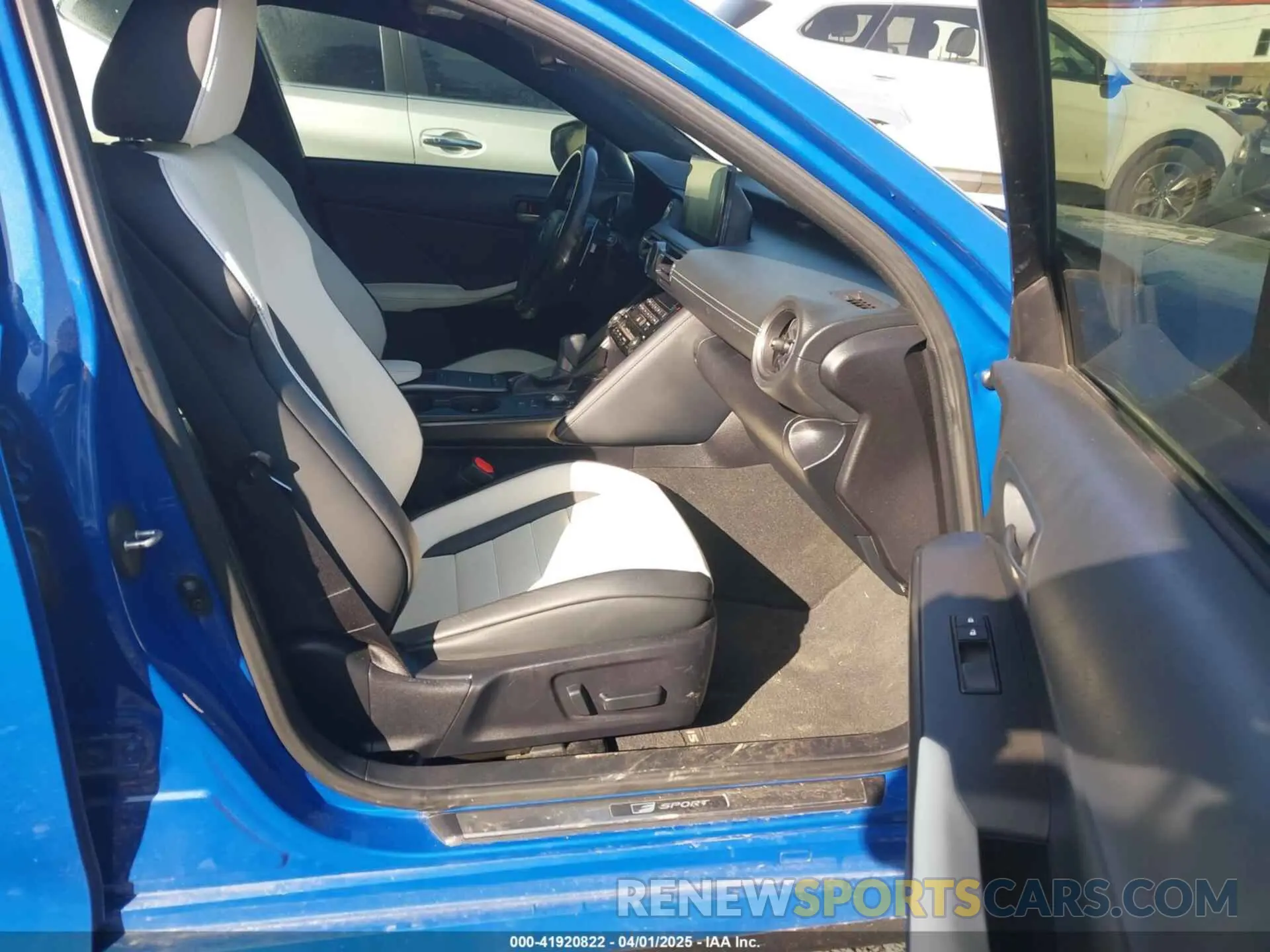 5 Photograph of a damaged car JTHGZ1B20N5049510 LEXUS IS 350 2022