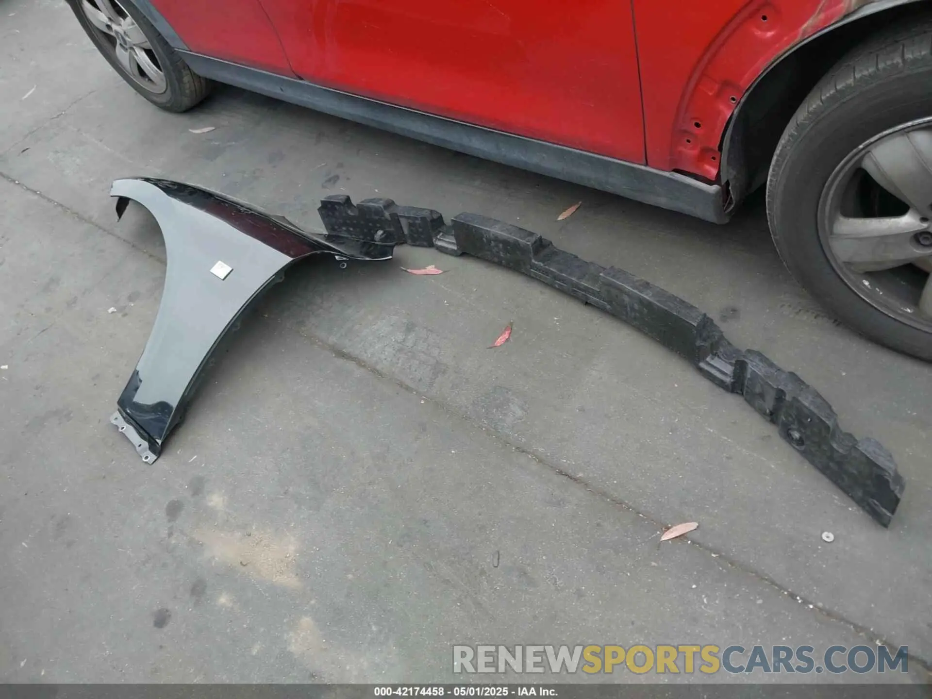 18 Photograph of a damaged car JTHGZ1B25N5049860 LEXUS IS 350 2022