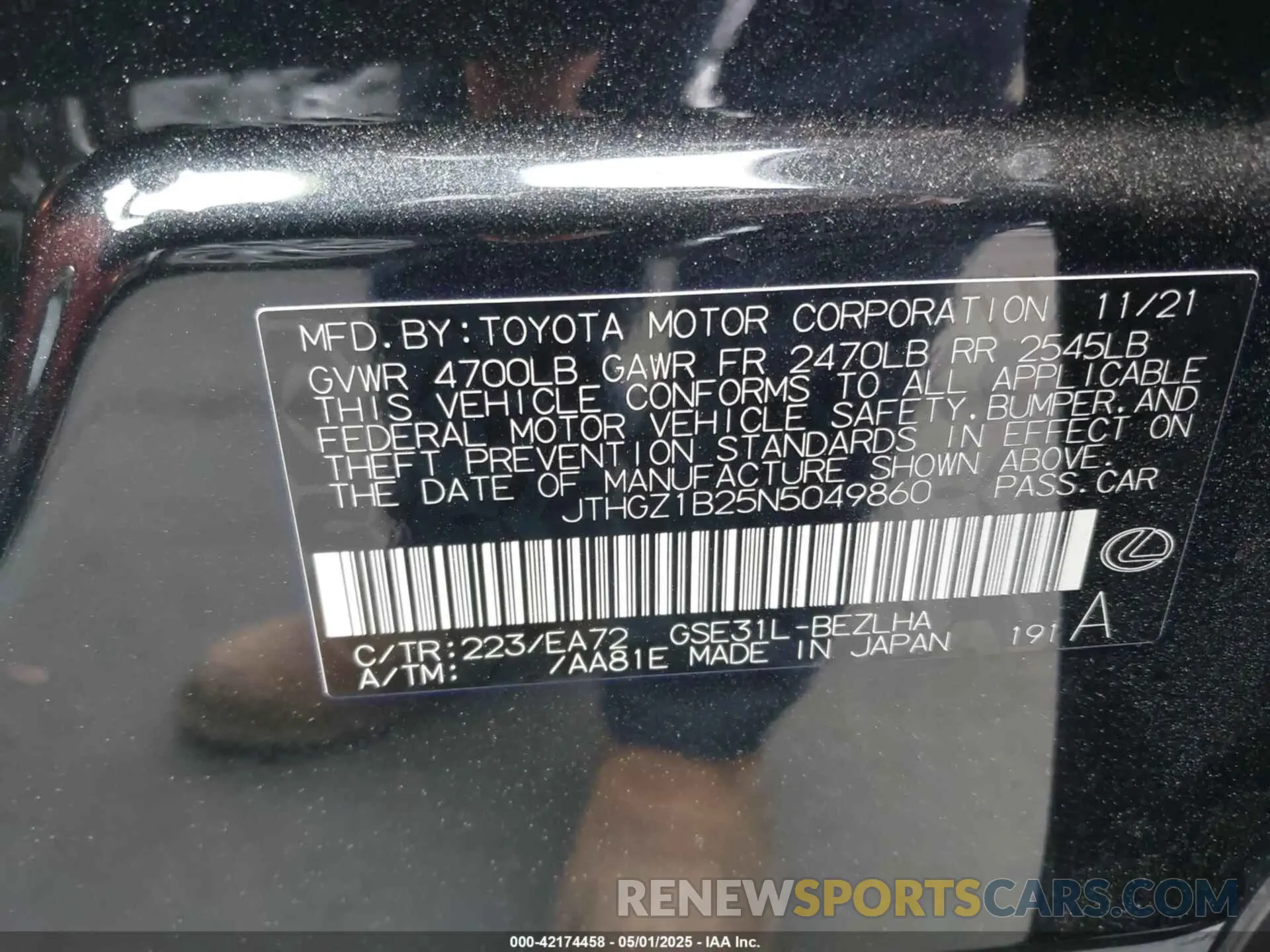 9 Photograph of a damaged car JTHGZ1B25N5049860 LEXUS IS 350 2022