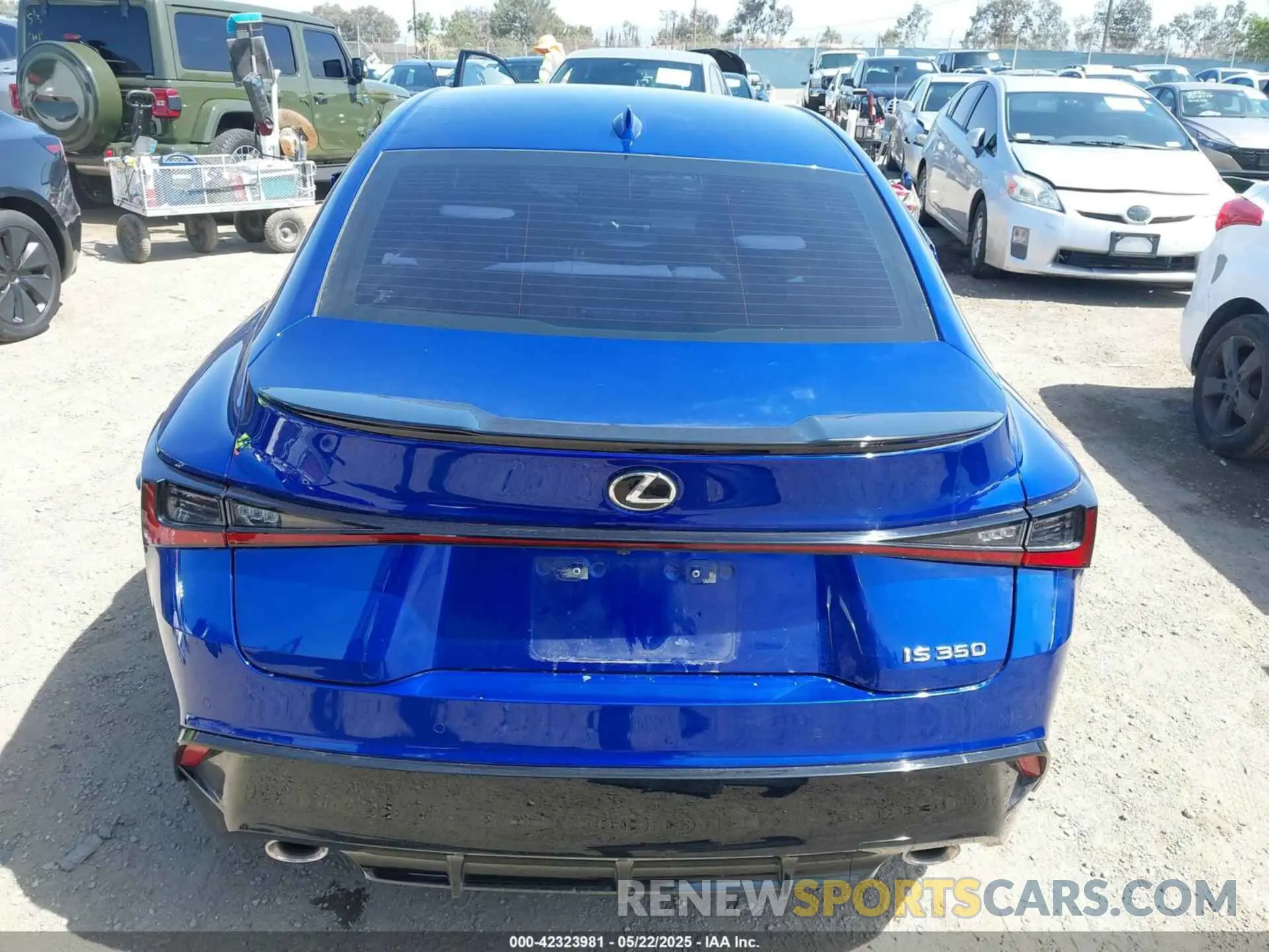 16 Photograph of a damaged car JTHGZ1B28N5050324 LEXUS IS 350 2022