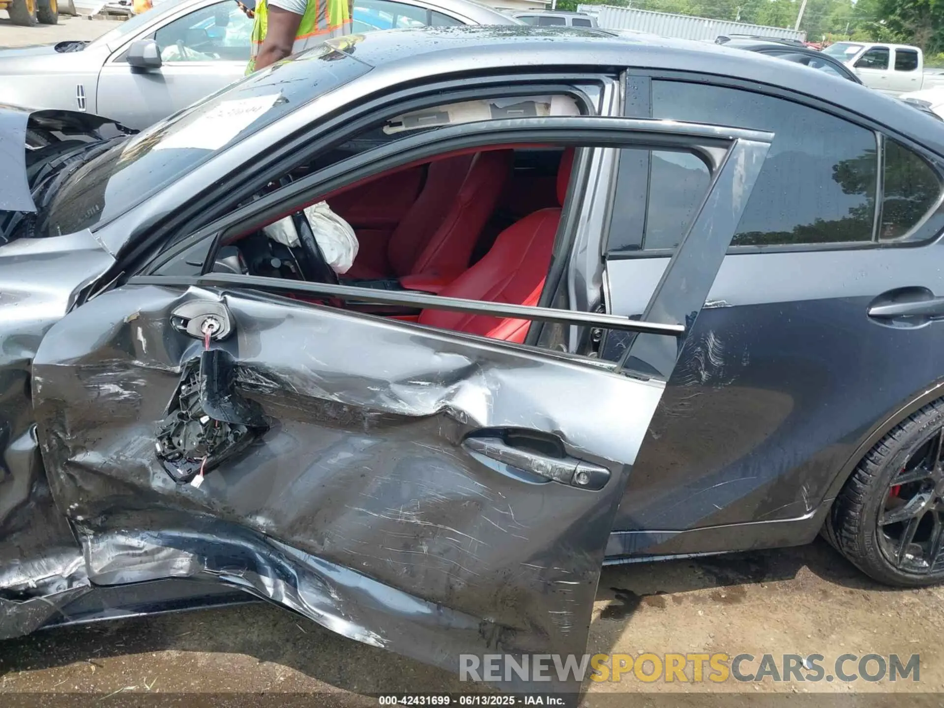 14 Photograph of a damaged car JTHGZ1E20N5024523 LEXUS IS 350 2022