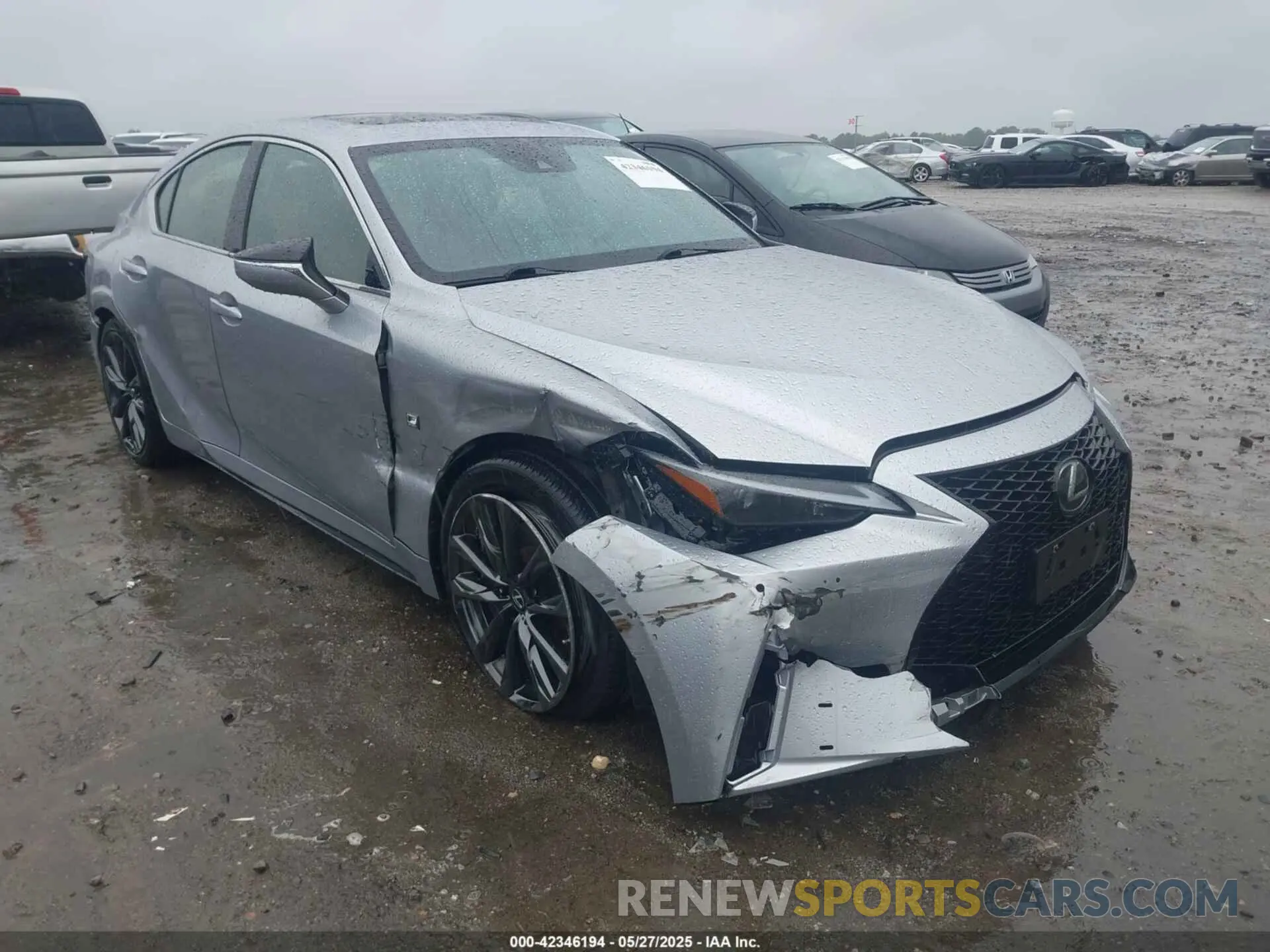 1 Photograph of a damaged car JTHGZ1E29N5023662 LEXUS IS 350 2022