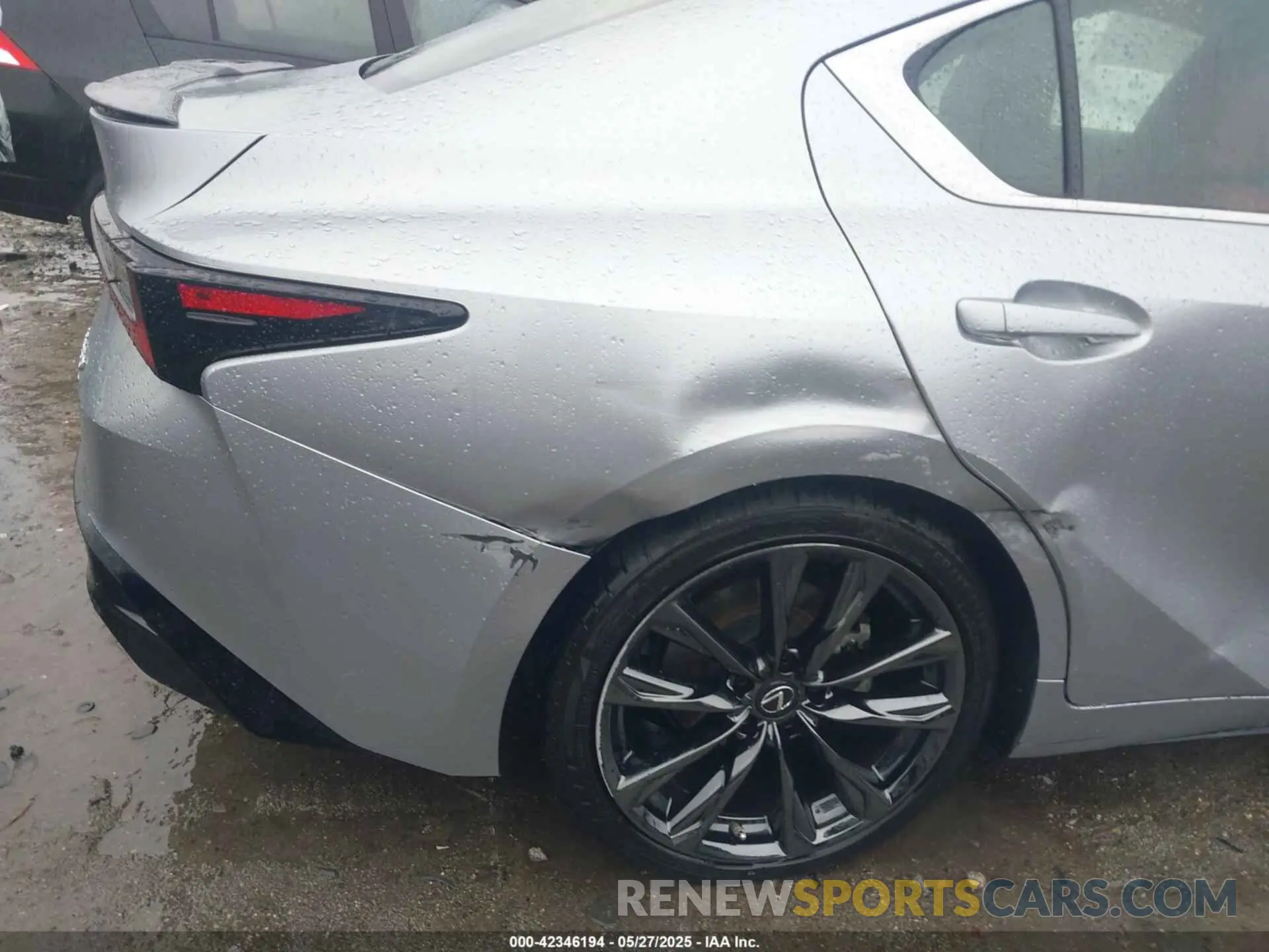 18 Photograph of a damaged car JTHGZ1E29N5023662 LEXUS IS 350 2022