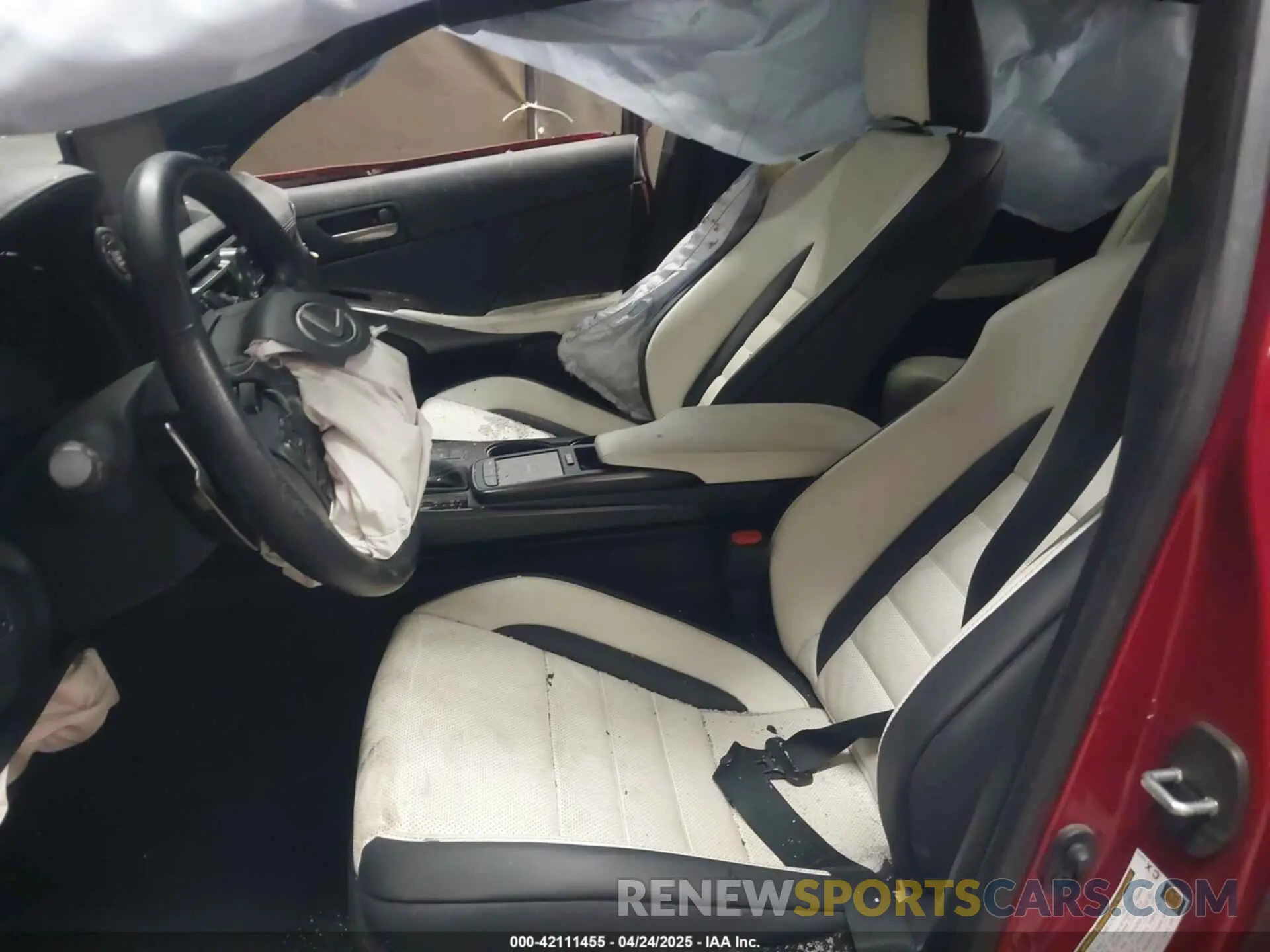 5 Photograph of a damaged car JTHGZ1B2XP5064664 LEXUS IS 350 2023