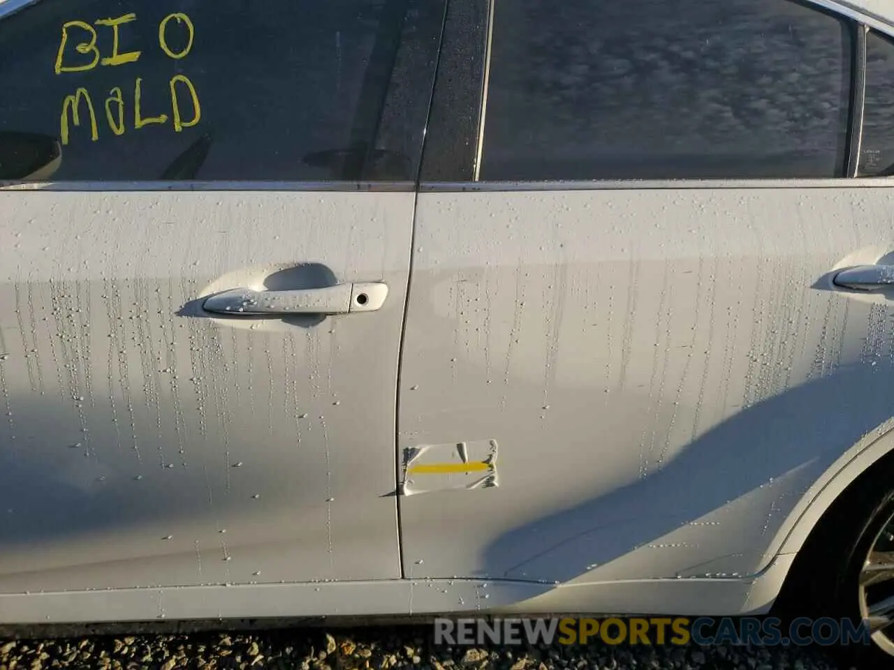 12 Photograph of a damaged car JTHGZ1B29M5046751 LEXUS IS 350 F S 2021