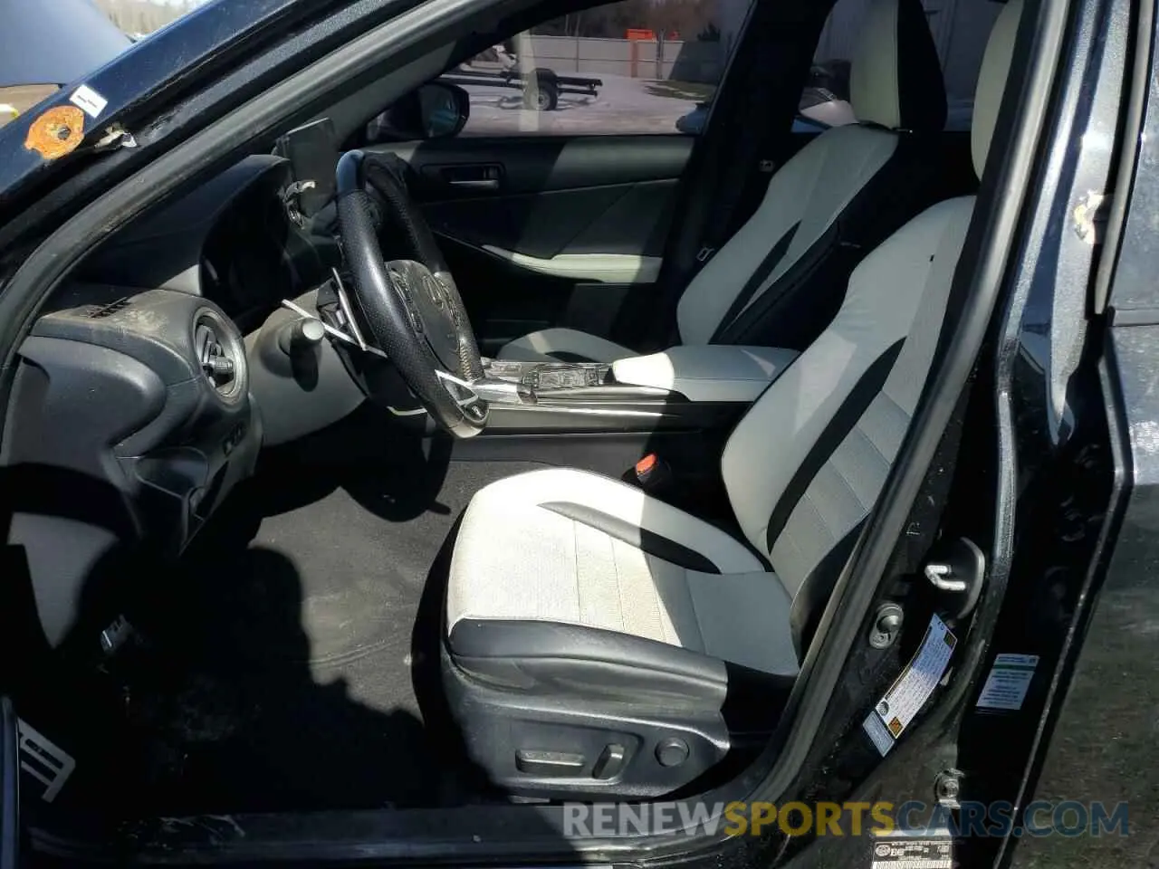 7 Photograph of a damaged car JTHGZ1E23M5019007 LEXUS IS 350 F S 2021
