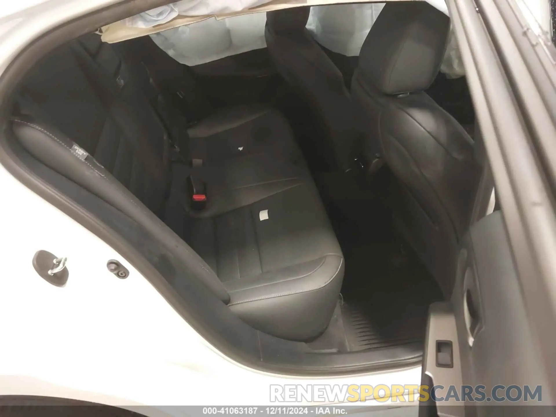 8 Photograph of a damaged car JTHAP1D25R5005422 LEXUS IS 500 2024