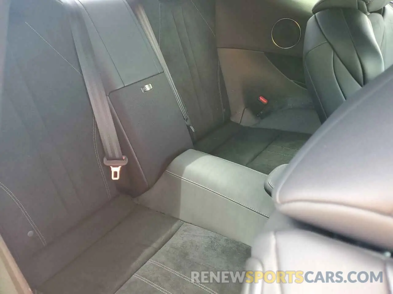 10 Photograph of a damaged car JTHBY5AY8LA001946 LEXUS LC500 2020