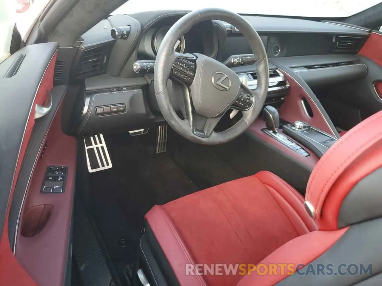 8 Photograph of a damaged car JTHBP5AY0MA101379 LEXUS LC500 2021