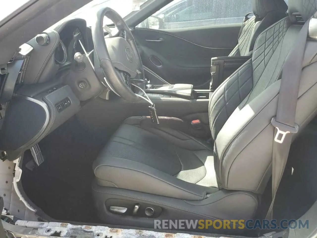 7 Photograph of a damaged car JTHKPAAY1MA103859 LEXUS LC500 2021