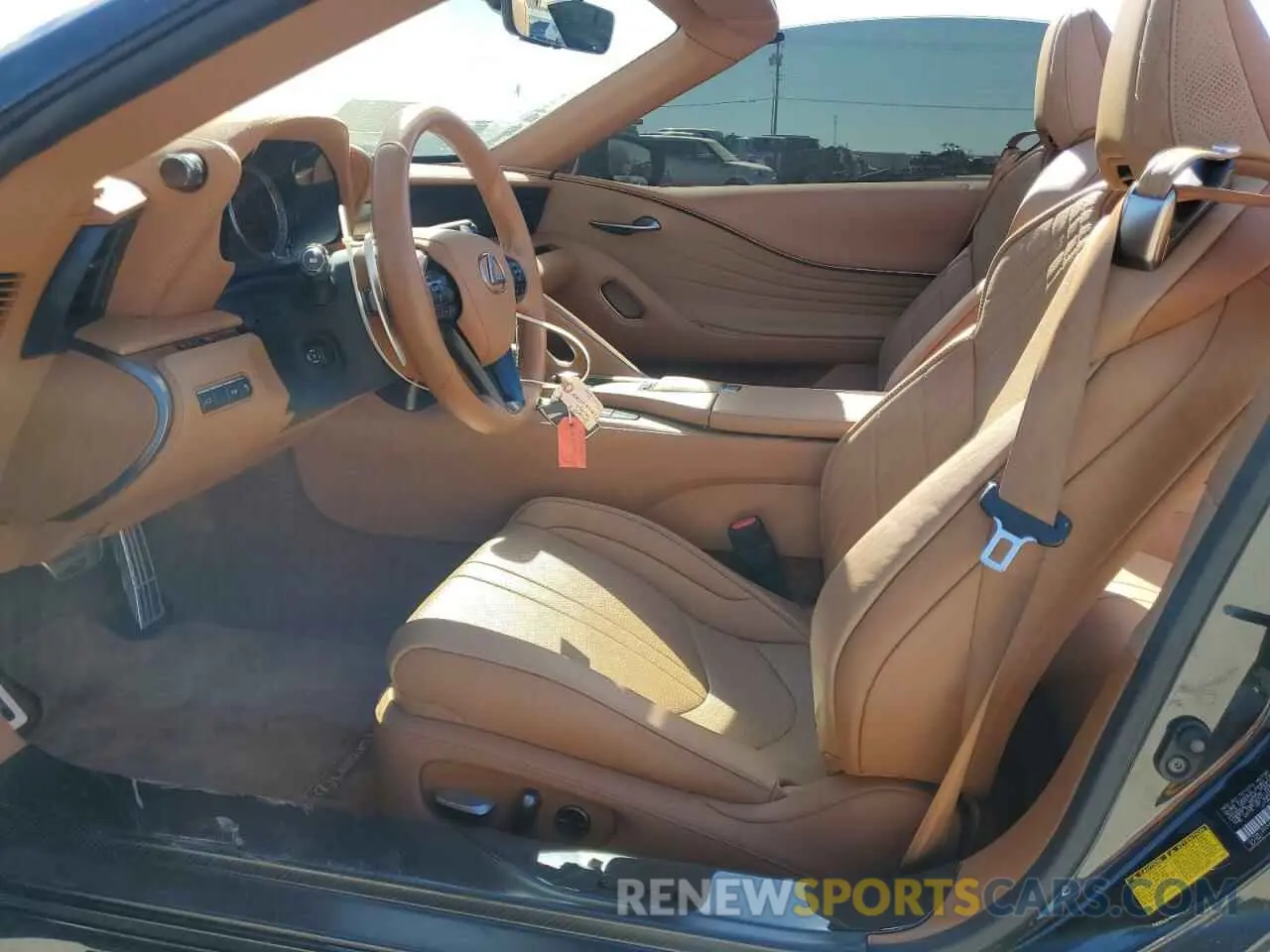 7 Photograph of a damaged car JTHKPAAY9MA100031 LEXUS LC500 2021