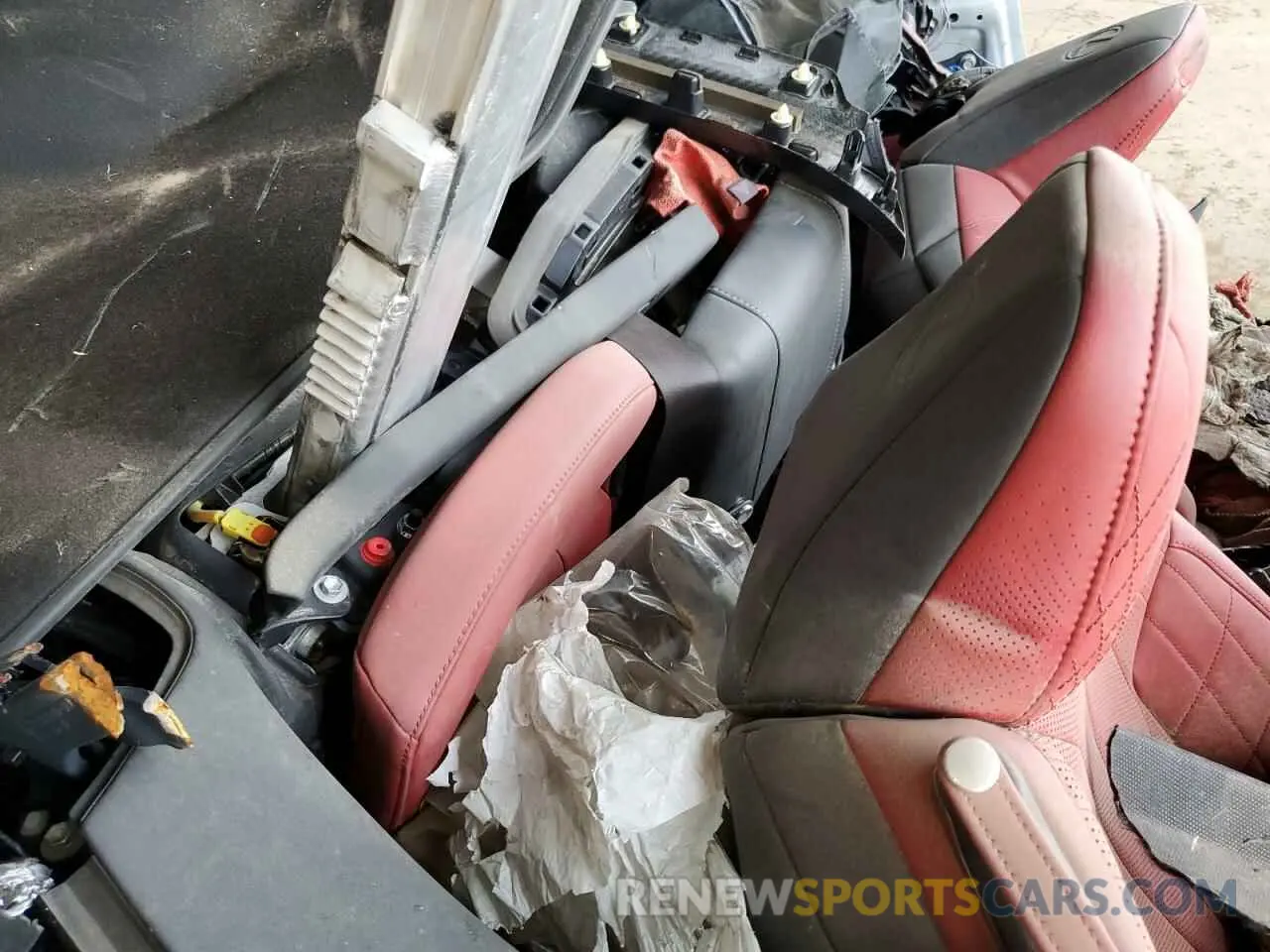 11 Photograph of a damaged car JTHMPAAY8NA105991 LEXUS LC500 2022