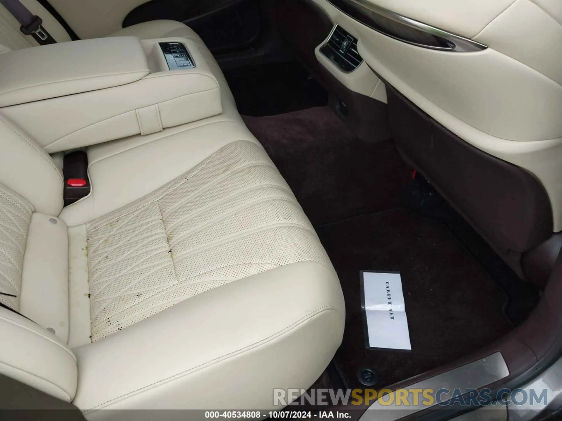 8 Photograph of a damaged car JTHB51FF3K5010148 LEXUS LS 2019