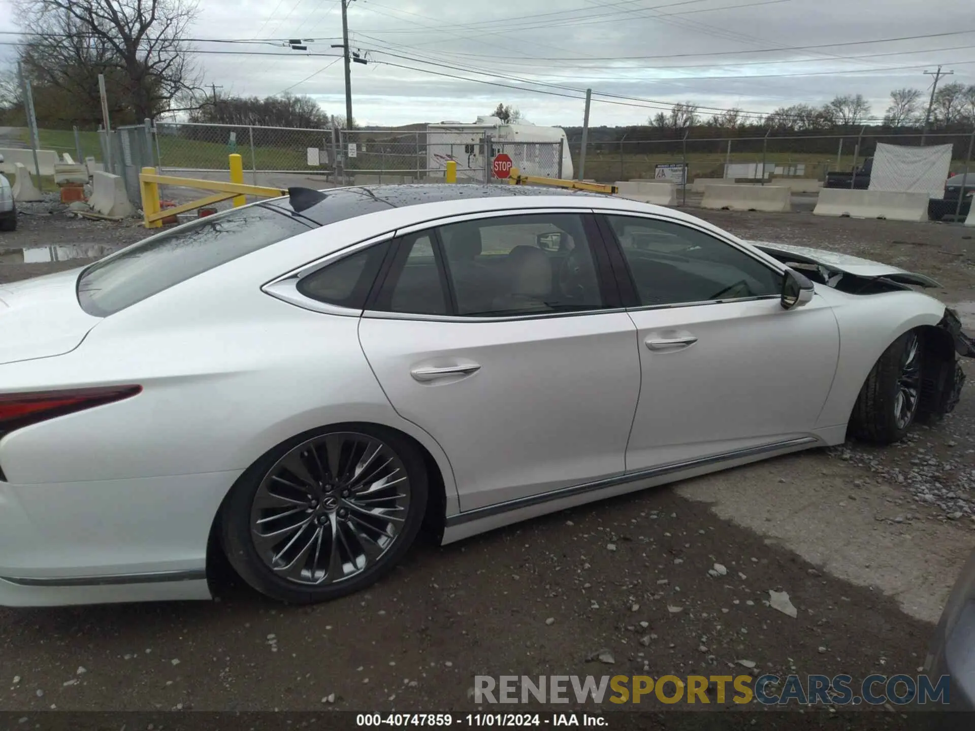 13 Photograph of a damaged car JTHD51FF0N5015708 LEXUS LS 500 2022