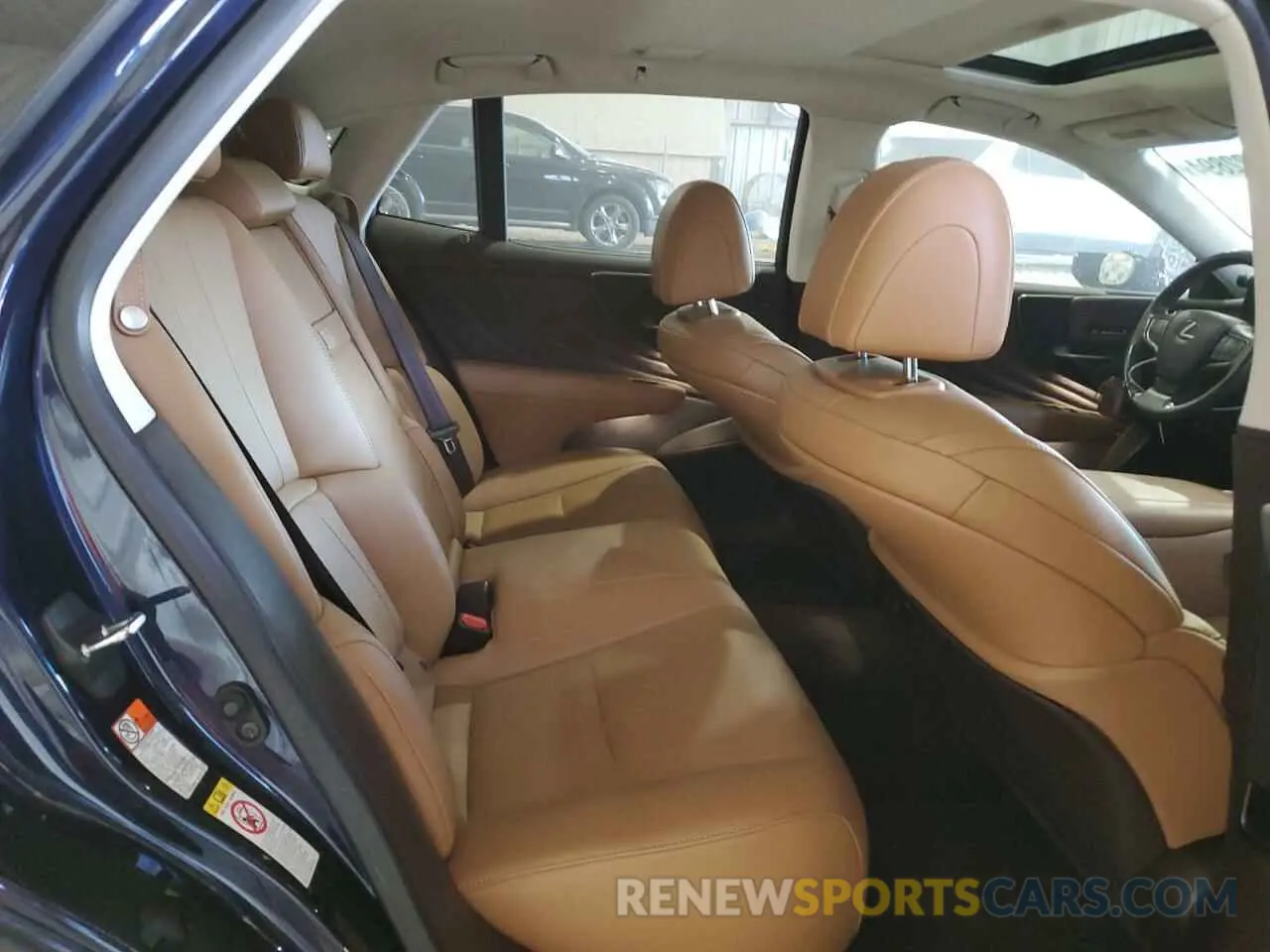 10 Photograph of a damaged car JTHB51FF0K5007269 LEXUS LS500 2019