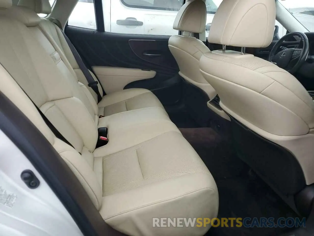 10 Photograph of a damaged car JTHB51FF0K5008938 LEXUS LS500 2019