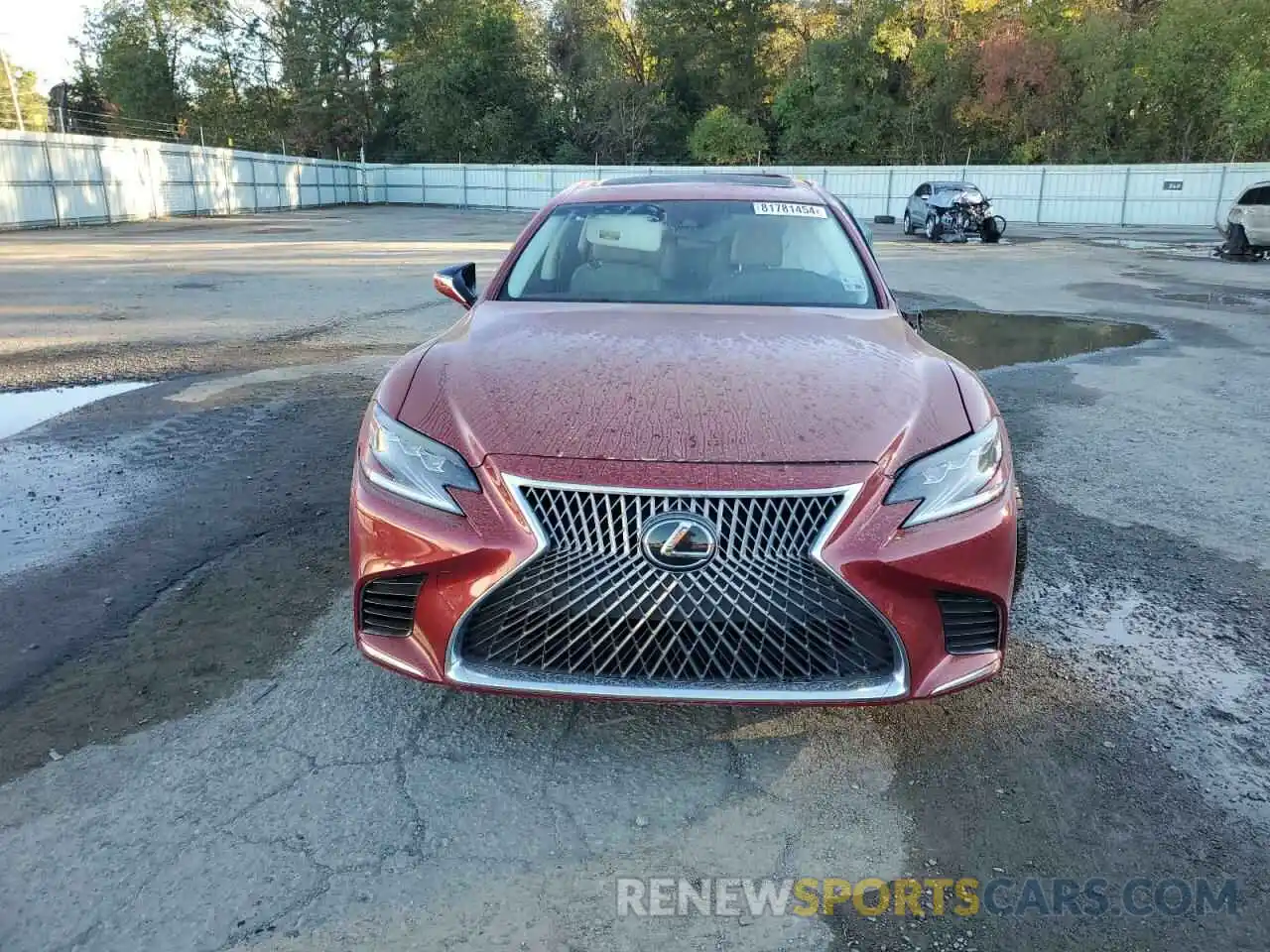 5 Photograph of a damaged car JTHB51FF1K5007992 LEXUS LS500 2019