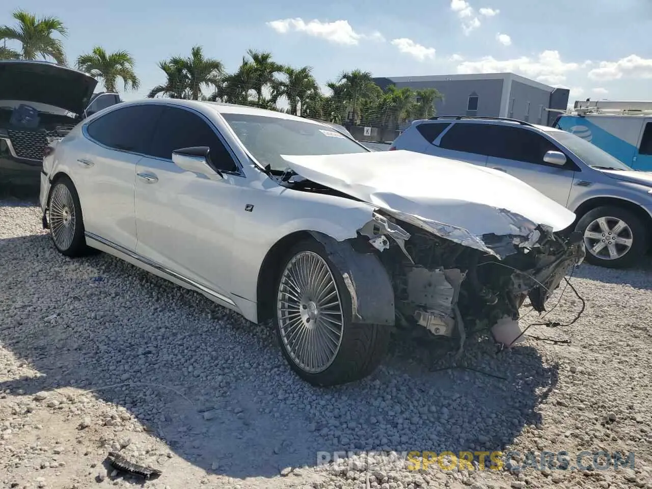 4 Photograph of a damaged car JTHB51FF2K5009086 LEXUS LS500 2019
