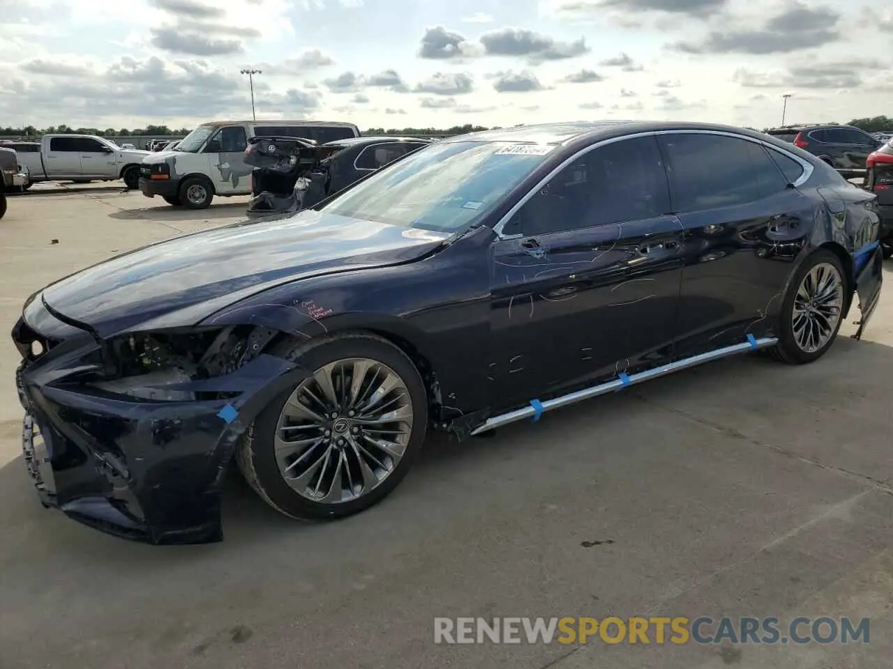 1 Photograph of a damaged car JTHB51FF2K5009699 LEXUS LS500 2019