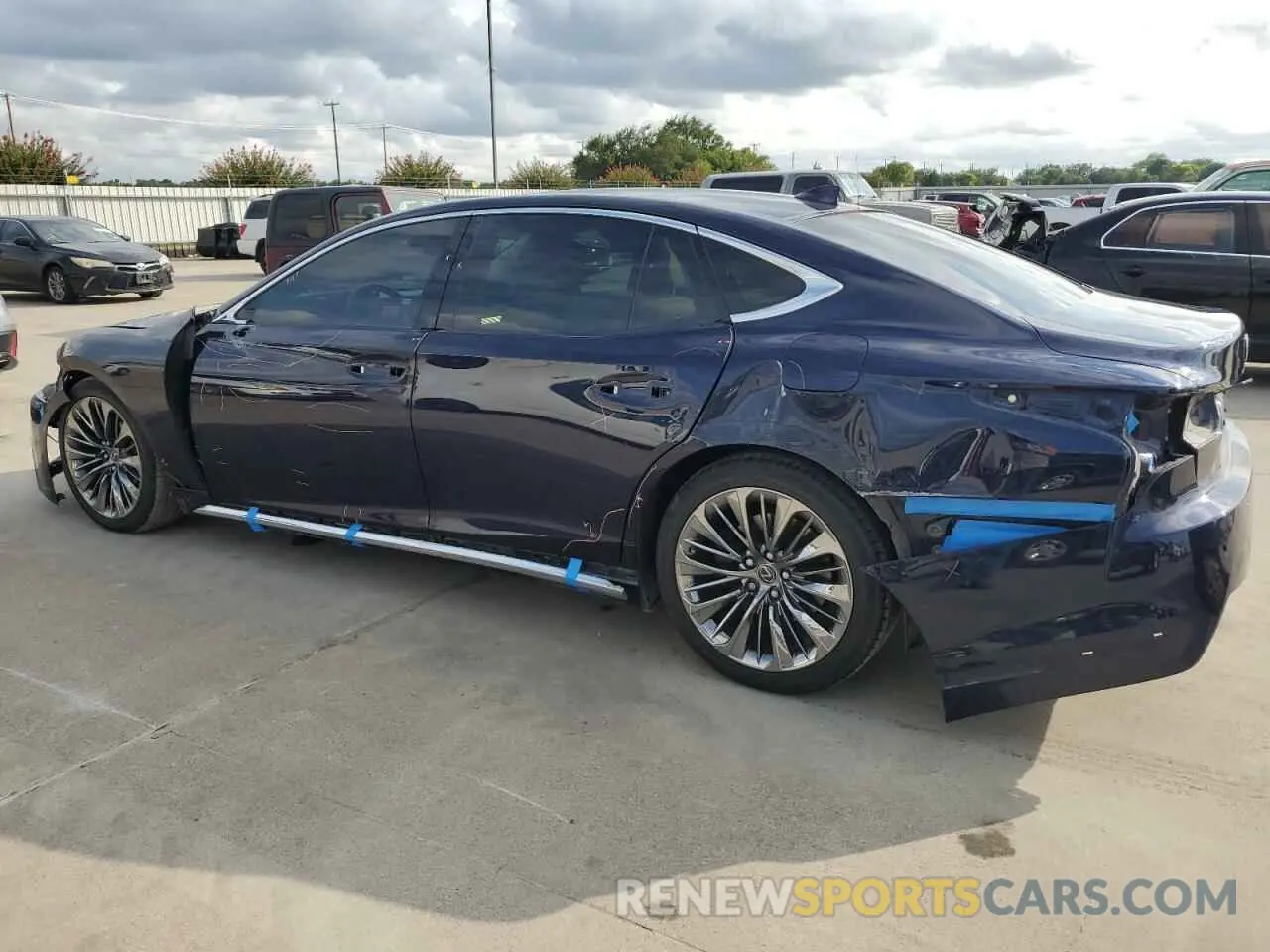 2 Photograph of a damaged car JTHB51FF2K5009699 LEXUS LS500 2019