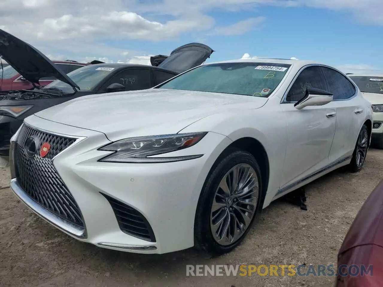 1 Photograph of a damaged car JTHB51FF4K5007906 LEXUS LS500 2019