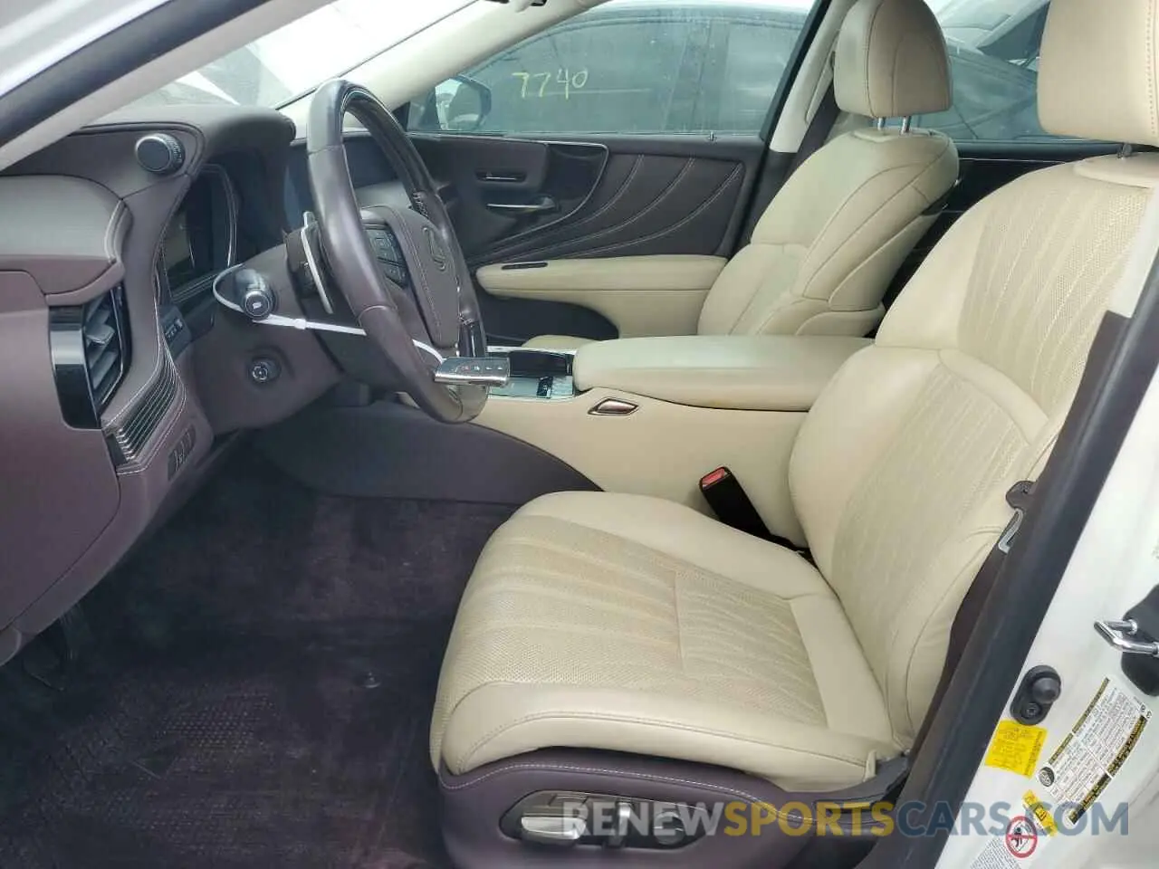 7 Photograph of a damaged car JTHB51FF4K5007906 LEXUS LS500 2019