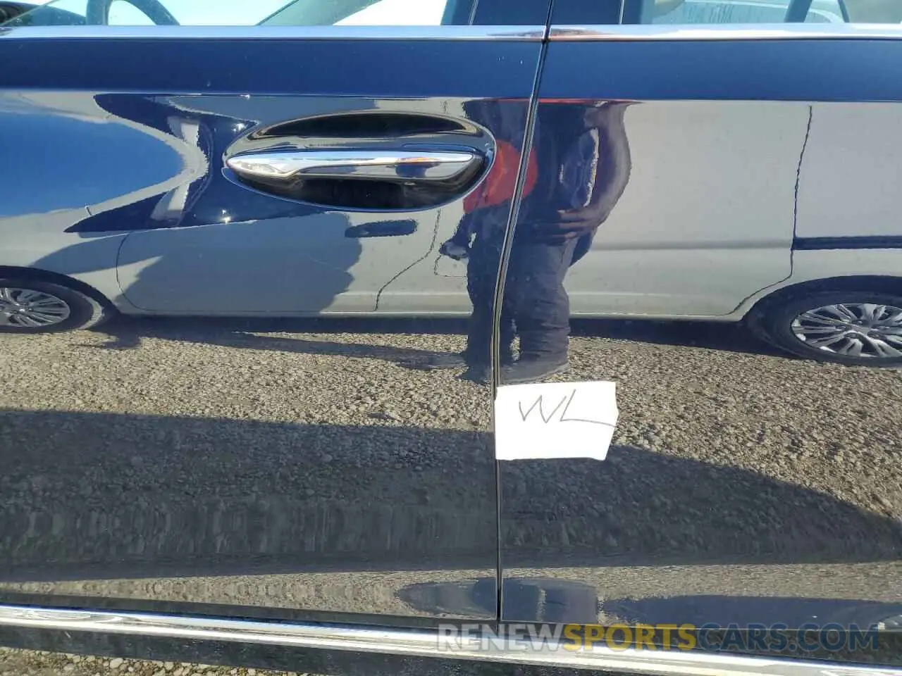 12 Photograph of a damaged car JTHB51FF6K5008670 LEXUS LS500 2019
