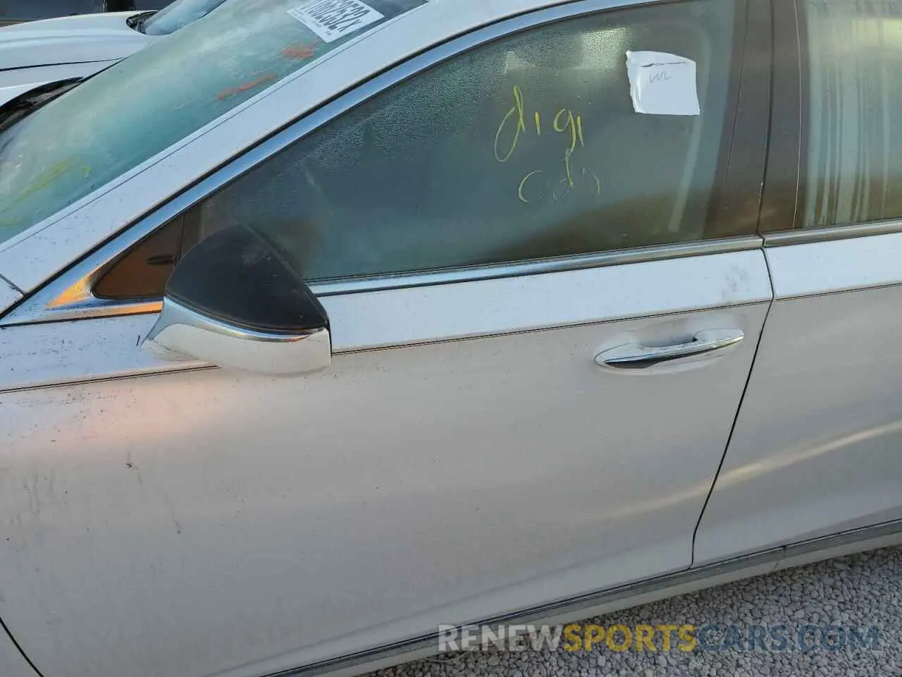 9 Photograph of a damaged car JTHB51FF8K5008086 LEXUS LS500 2019